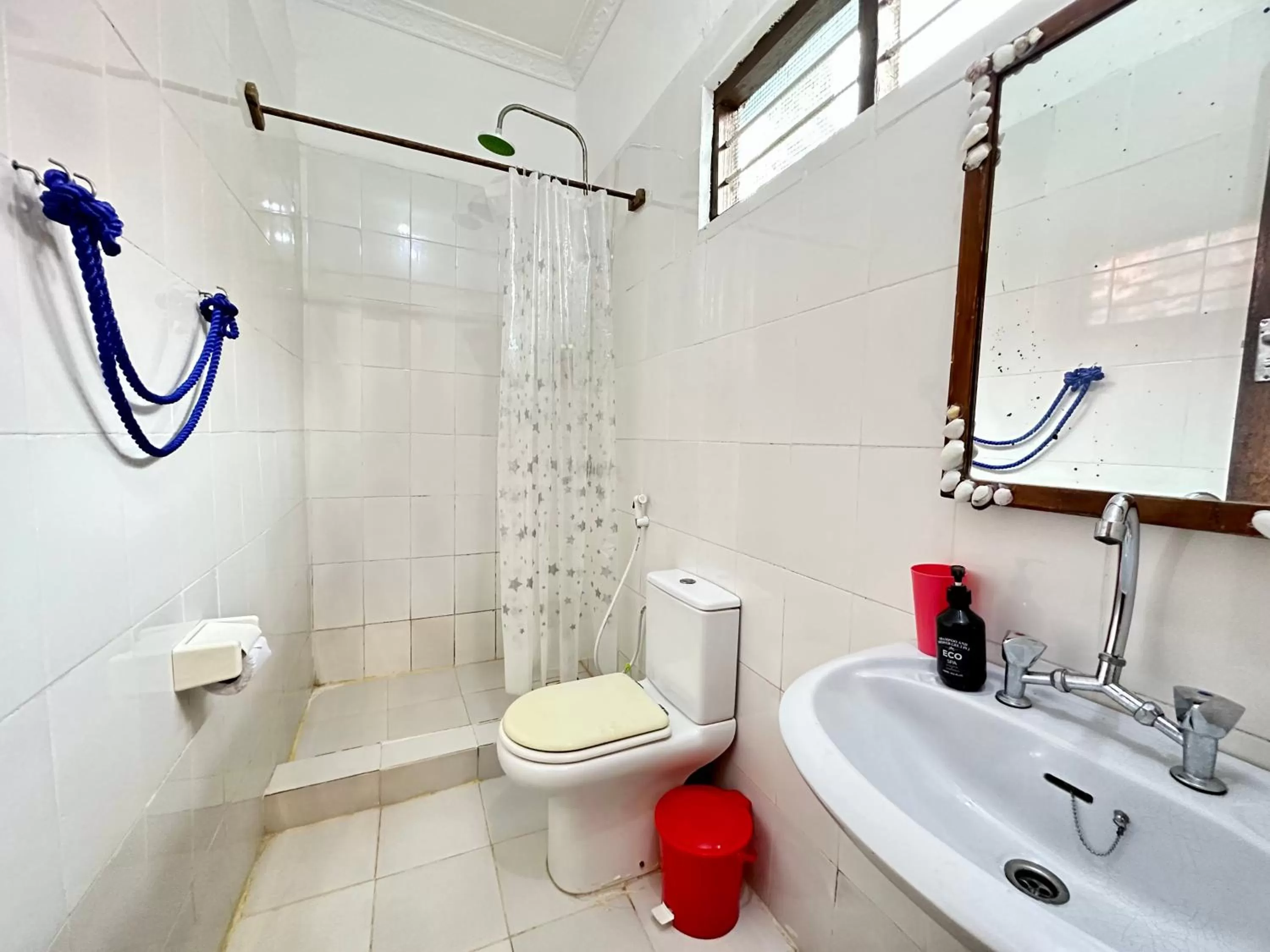 Bathroom in Kihori Nungwi