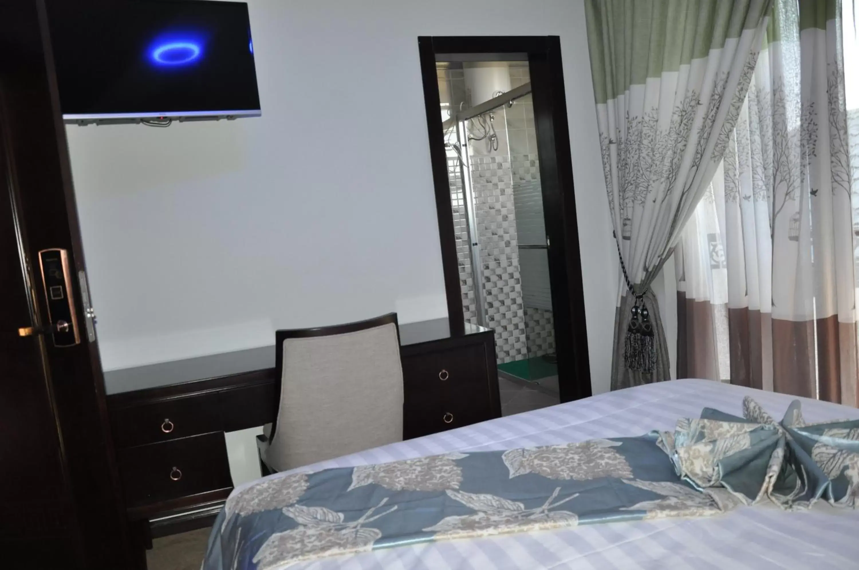 Standard Double Room in North Addis Hotel Standard Double Room in North Addis Hotel