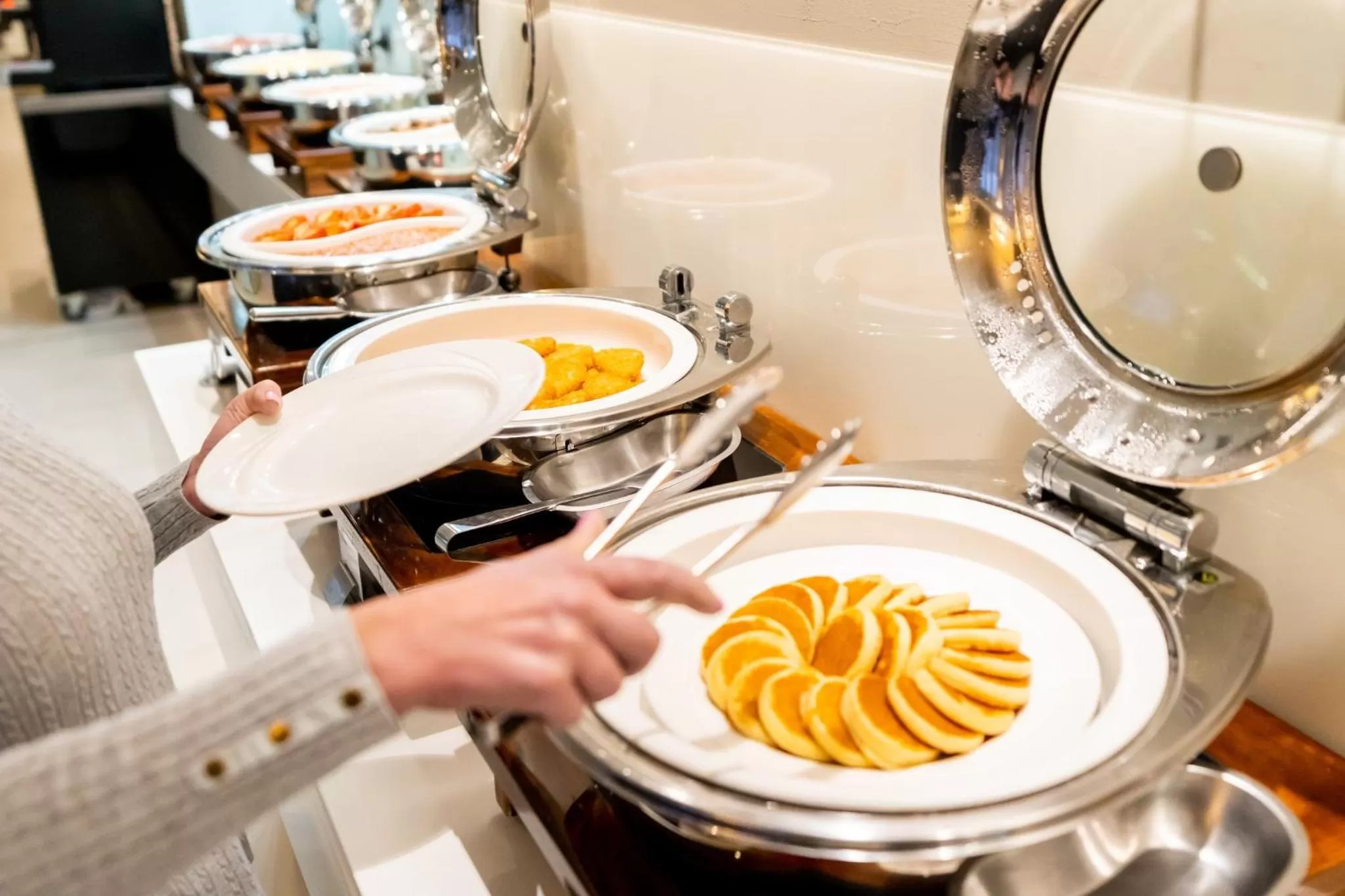 Restaurant/places to eat in Holiday Inn Parramatta by IHG