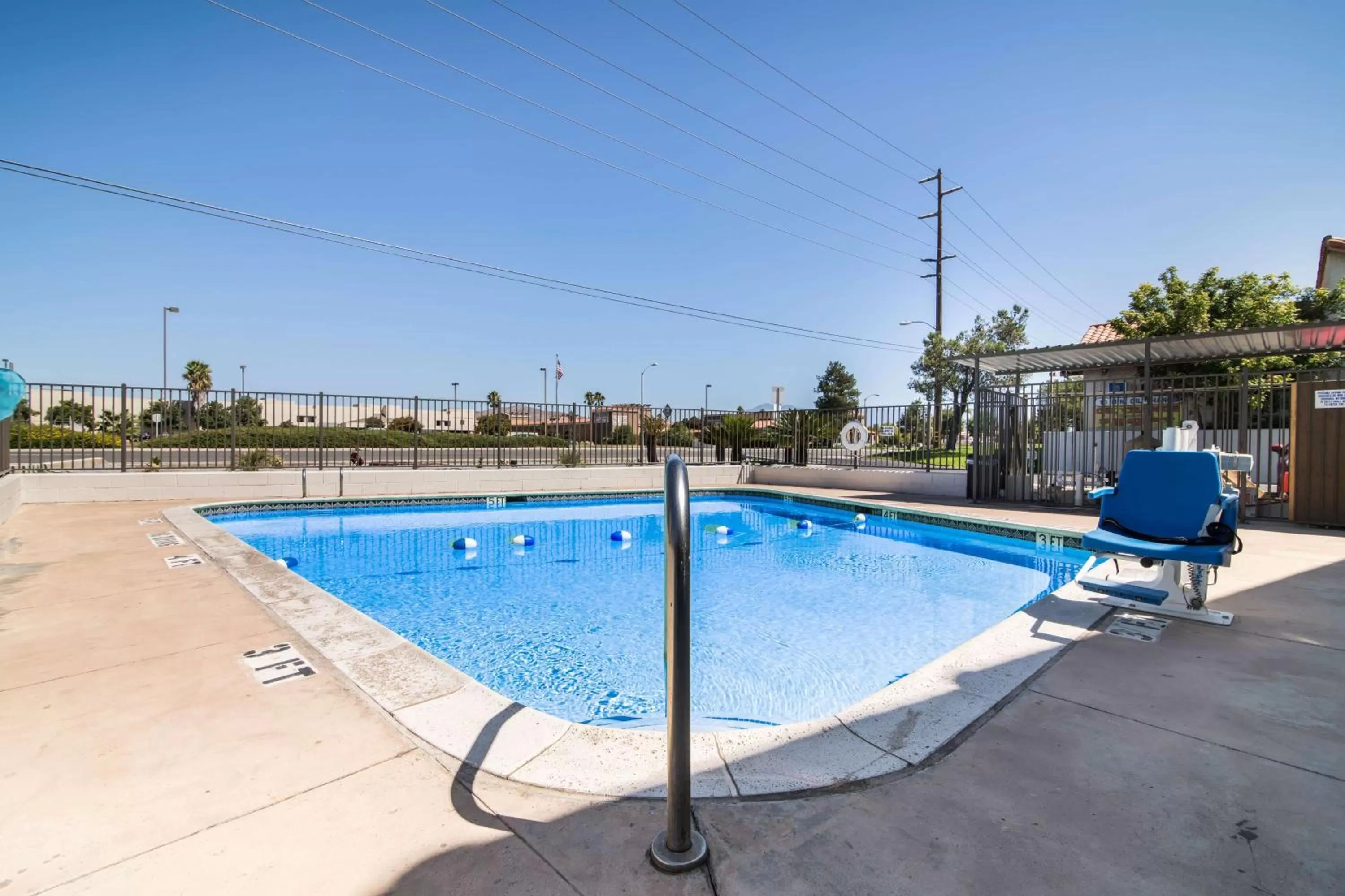 On site in Motel 6 - Moreno Valley - Riverside March Air Base