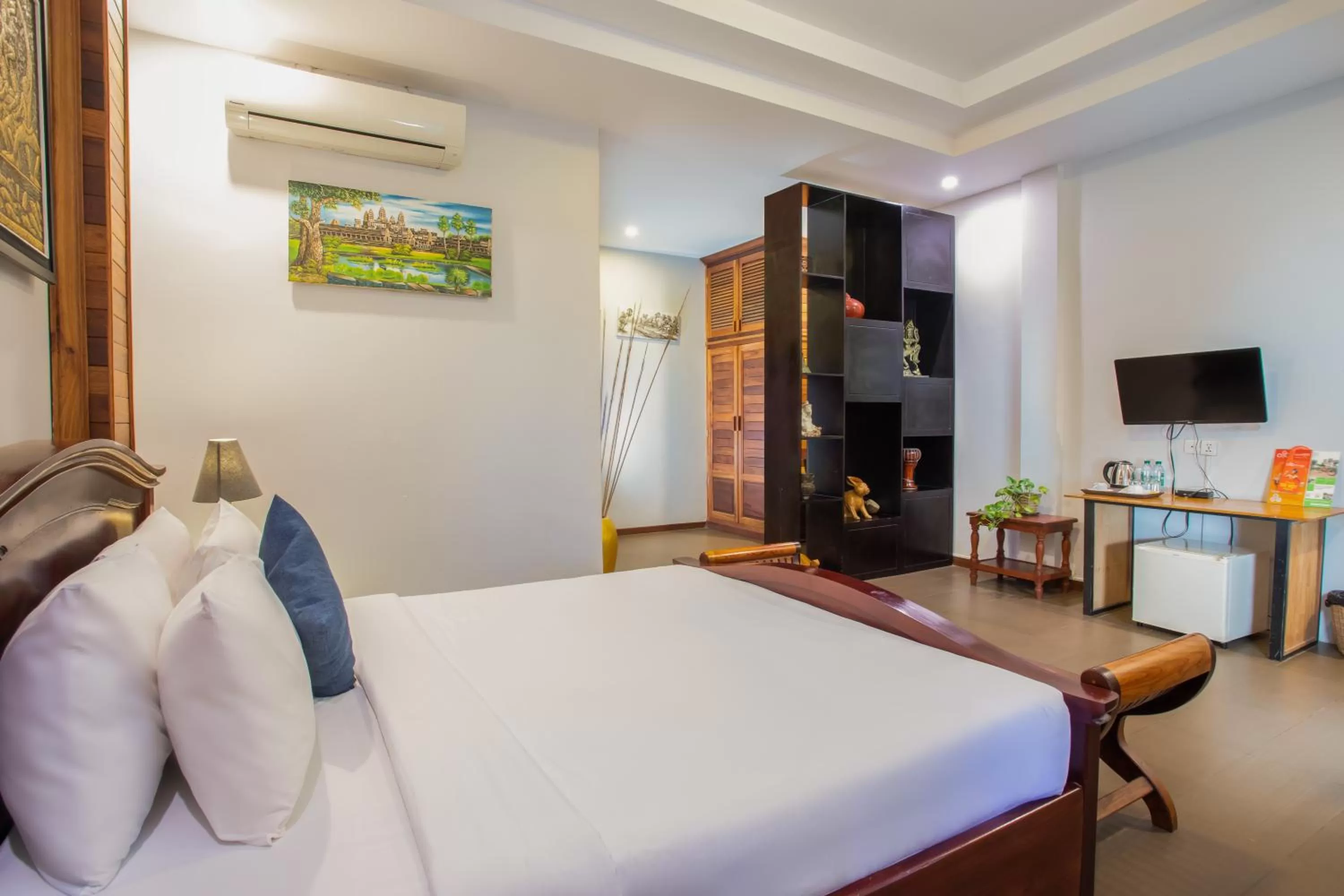 Bed in Samnak Lounge