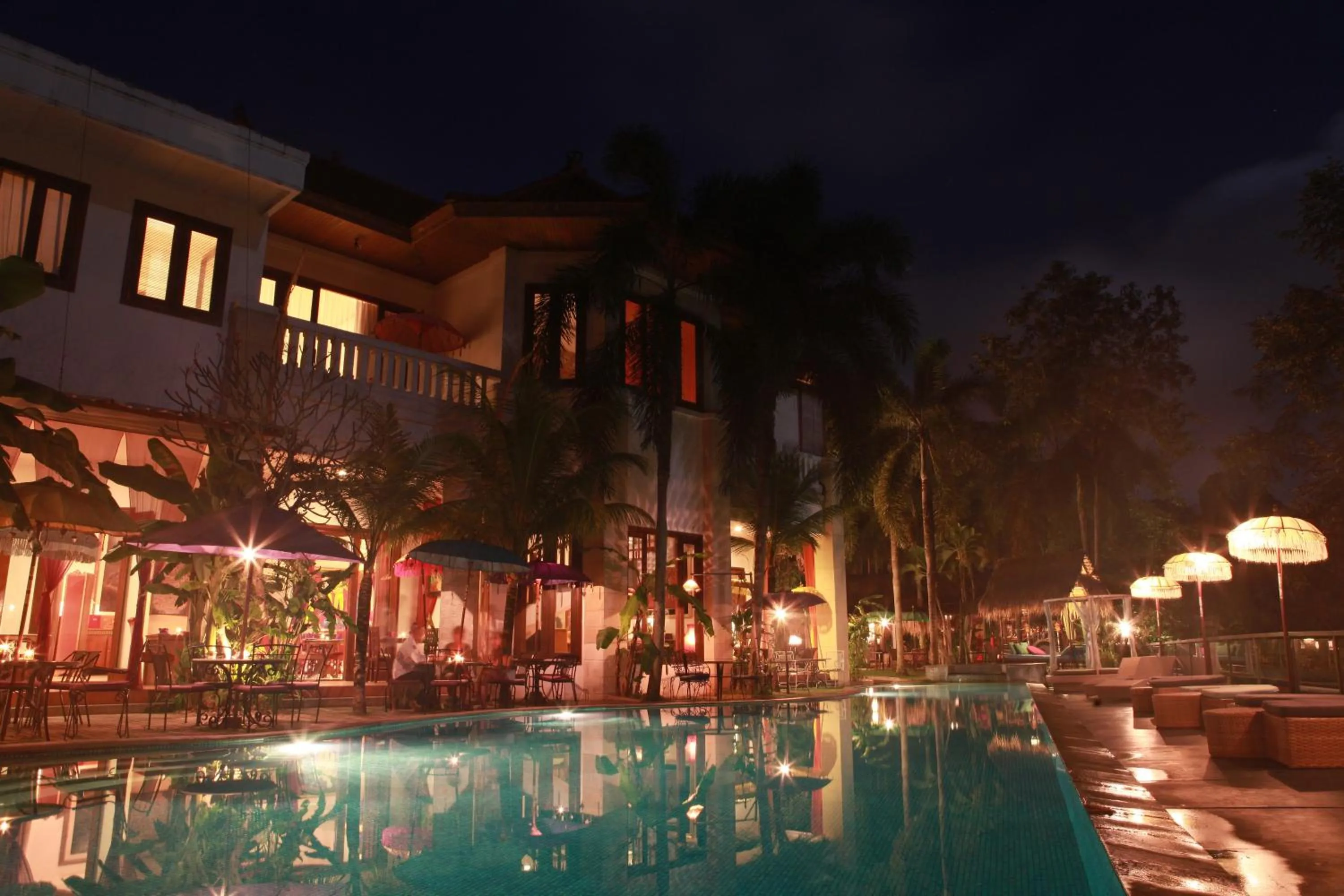 Restaurant/places to eat in The Mansion Resort Hotel & Spa