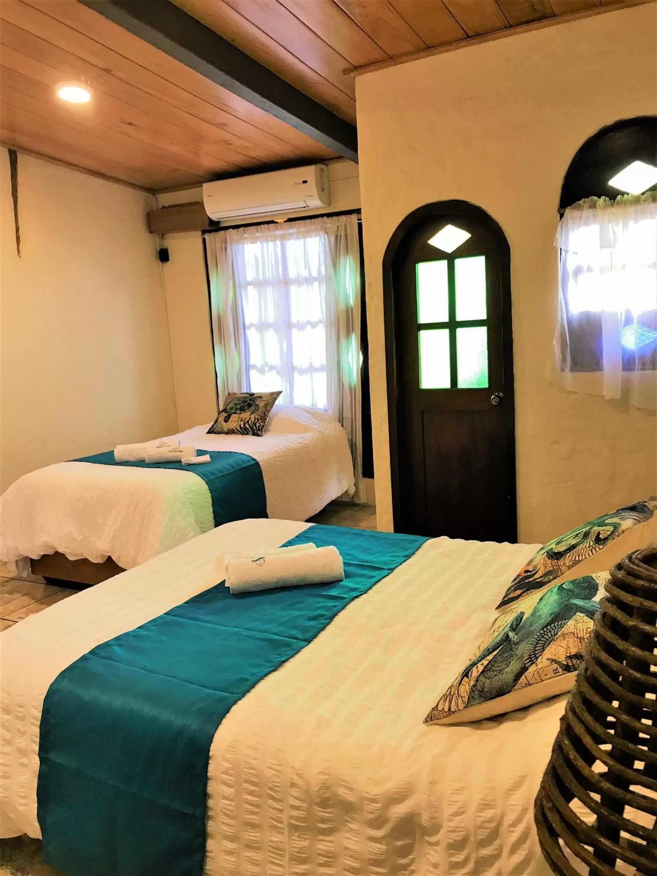 Bedroom, Bed in Casa del Lago Lodging House