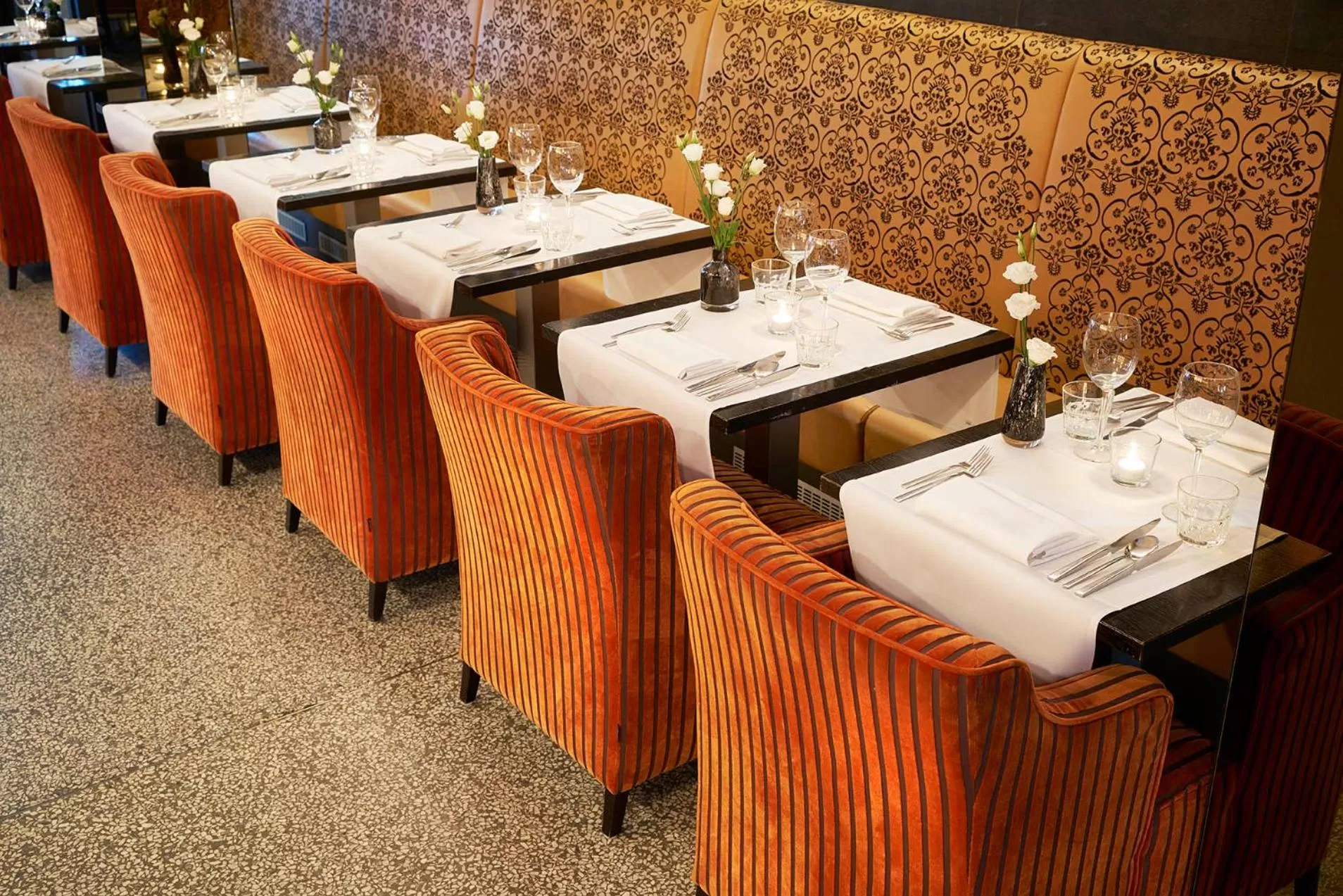 Restaurant/places to eat in Saillant Hotel Maastricht City Centre - Auping Hotel Partner