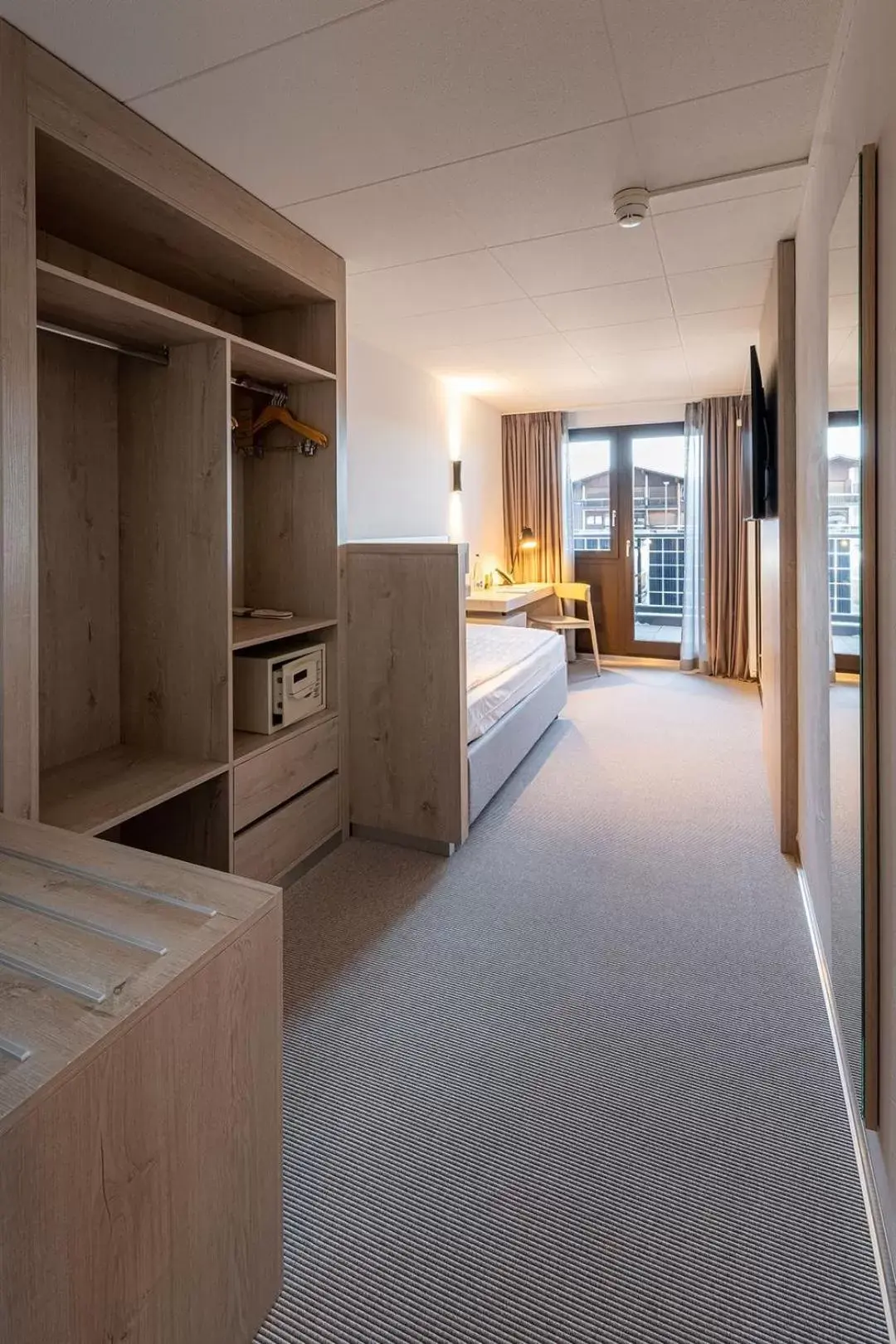 Standard Single Room with Mountain View in Victoria Hotel & Residence Standard Single Room with Mountain View in Victoria Hotel & Residence