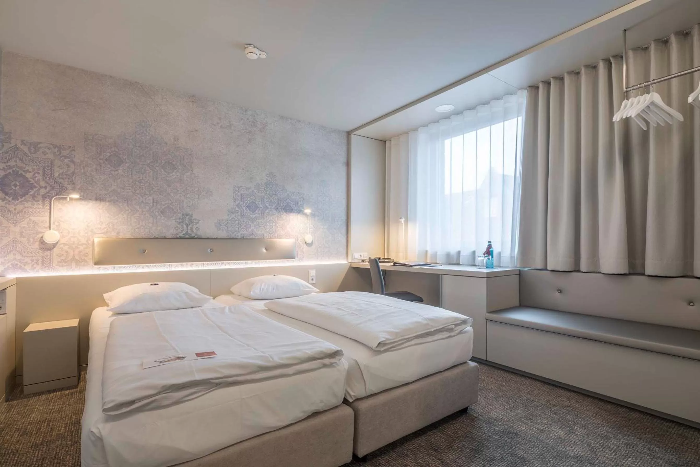 Photo of the whole room, Bed in Stadthotel Münster