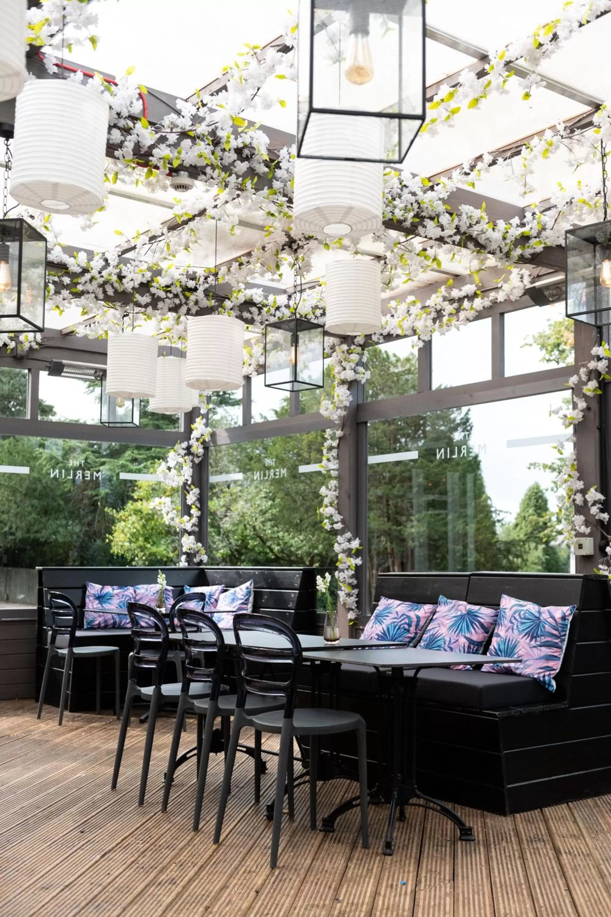 Restaurant/places to eat in The Merlin by Innkeeper's Collection