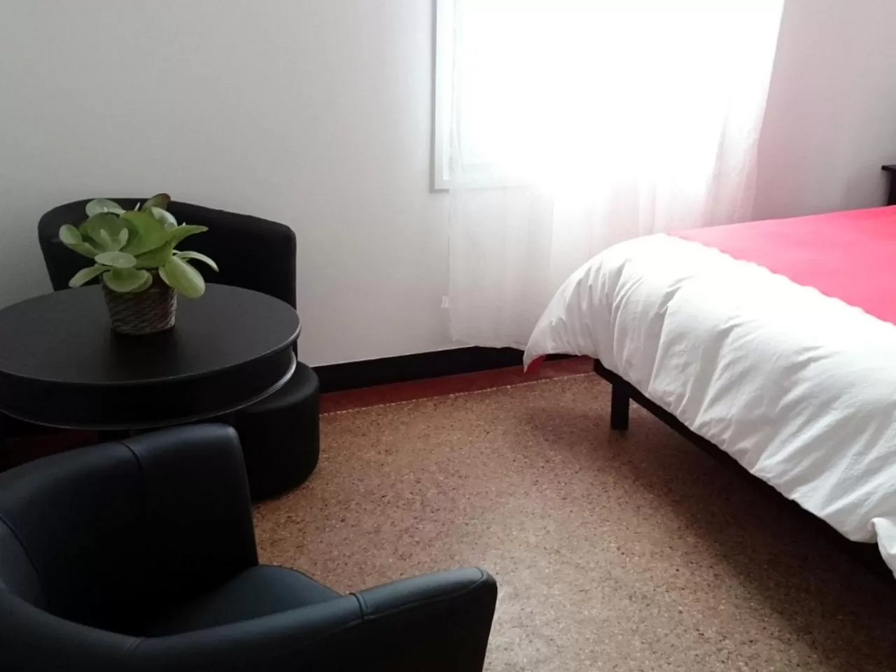 Seating area, Bed in Le Clos Chez Michel