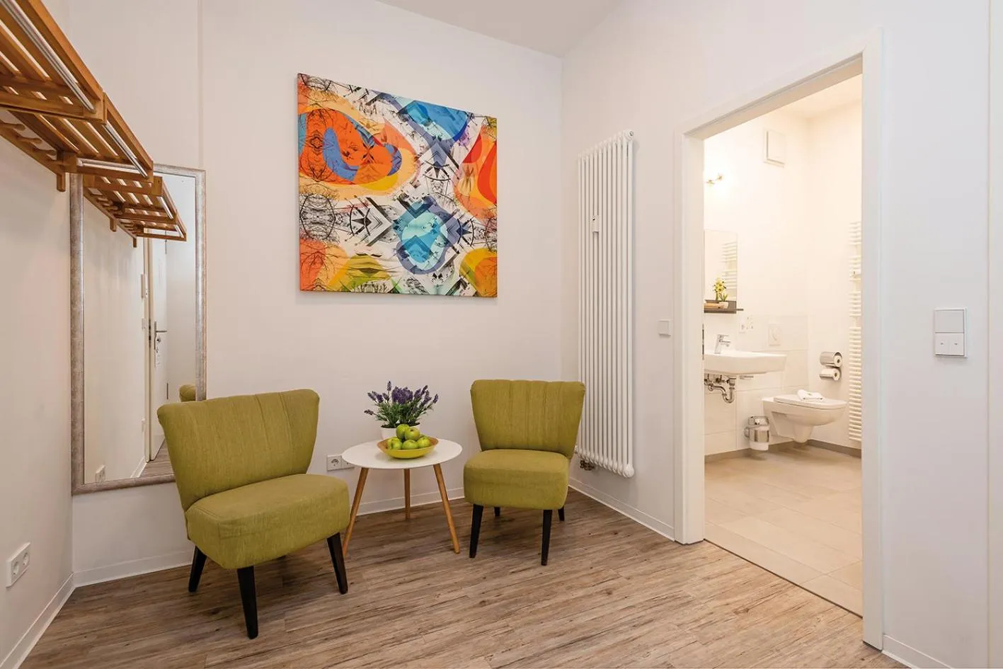 Shower, Bed in Apartments Rosenthal Residence