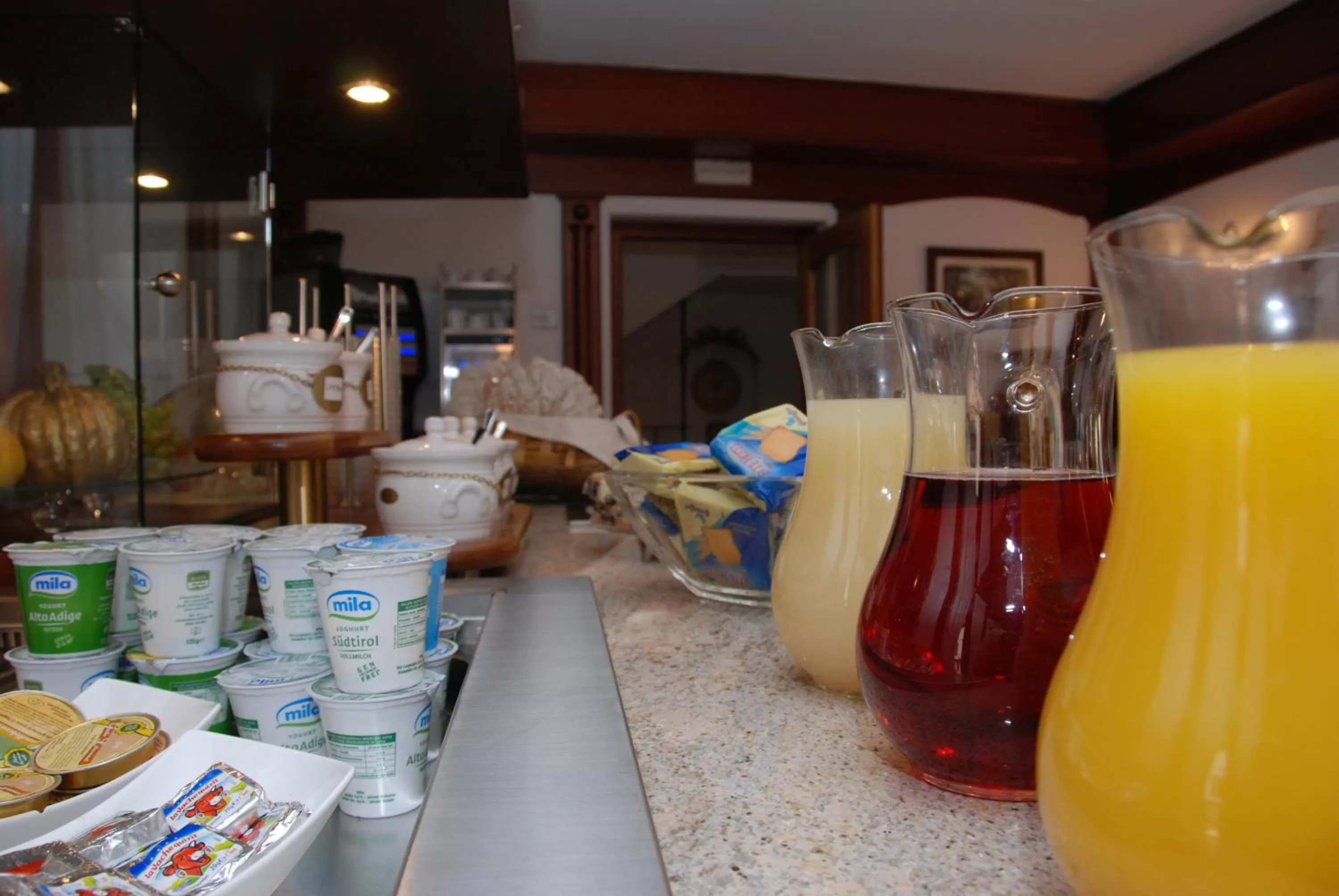 Food in Central Hotel