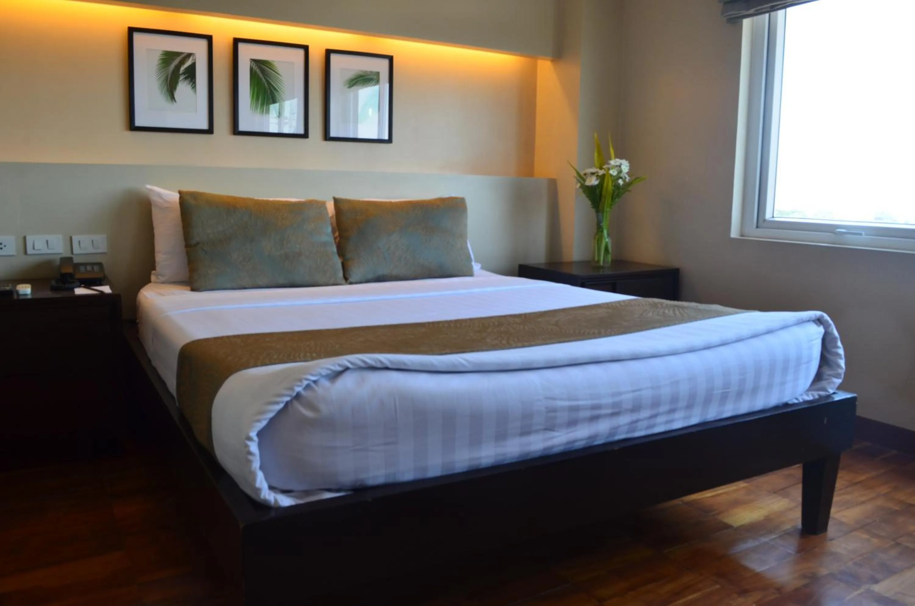 Bed in El Cielito Inn - Sta. Rosa