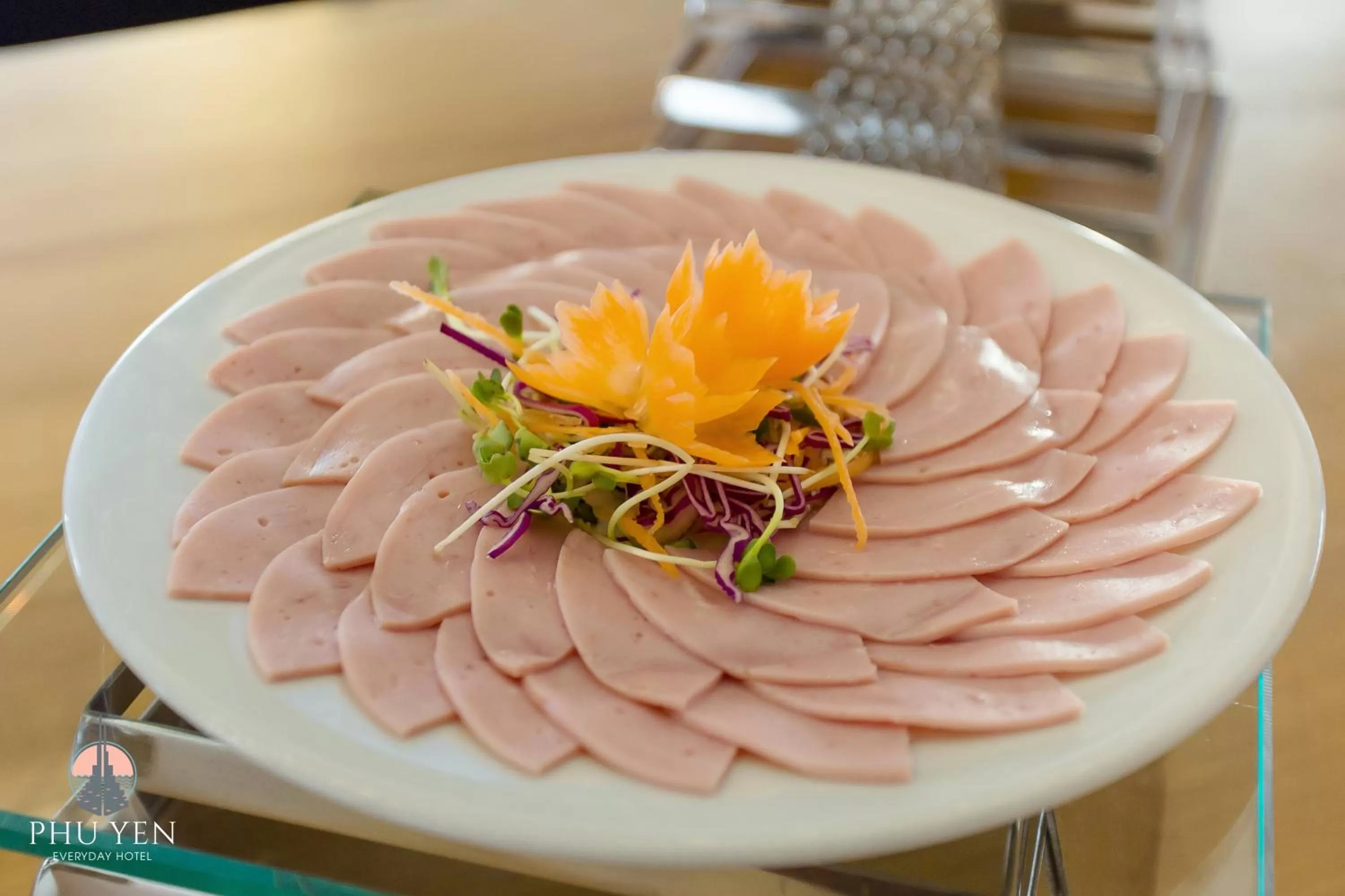 Restaurant/places to eat in PHÚ YÊN EVERYDAY HOTEL