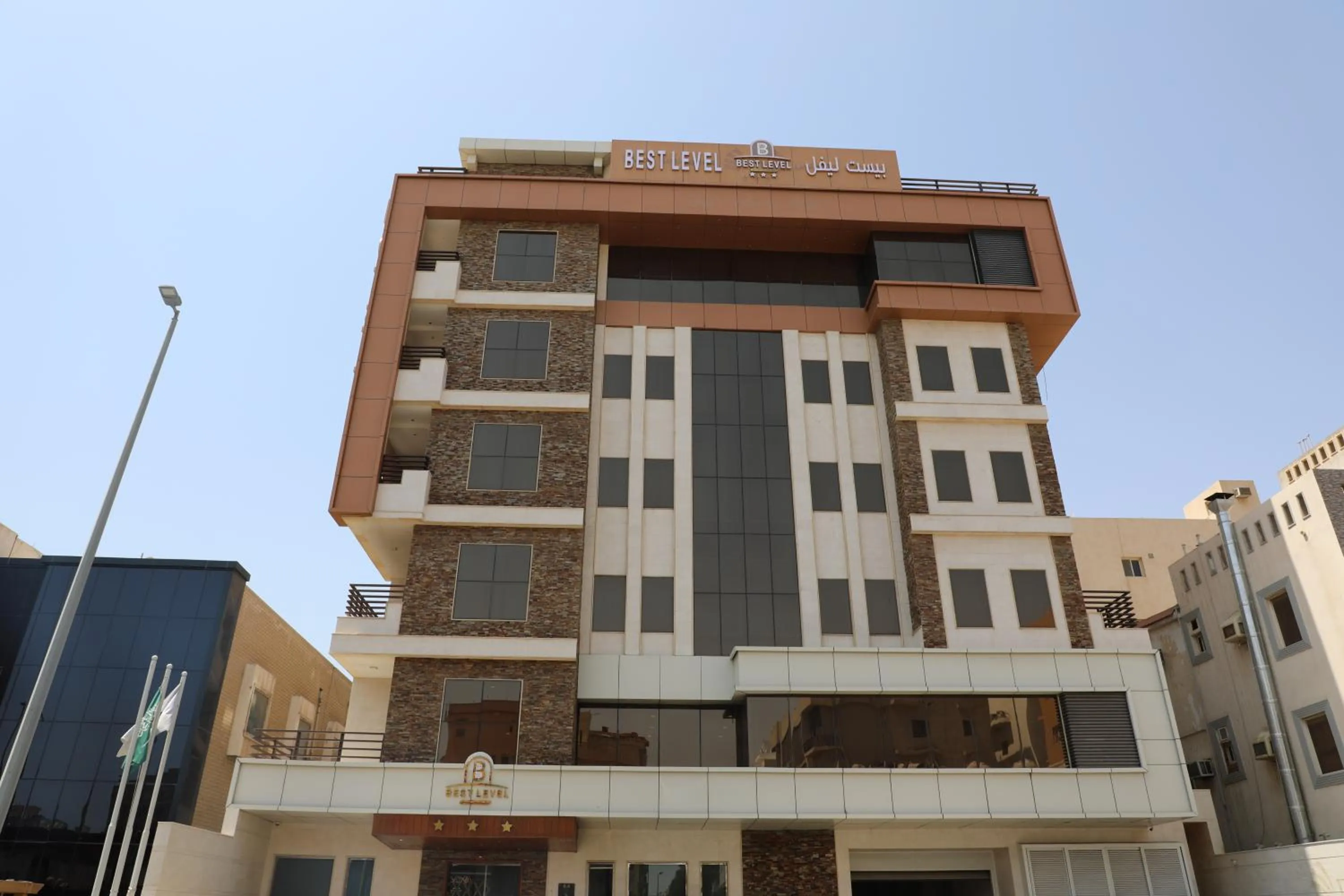 Property Building in Diwan Residence Hotel- Alsalamah