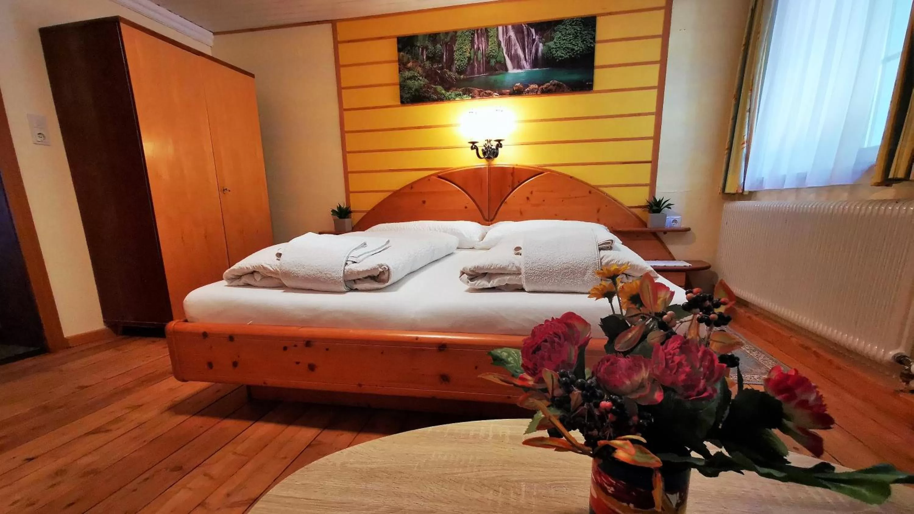 Bed in Gasthof Geronimo