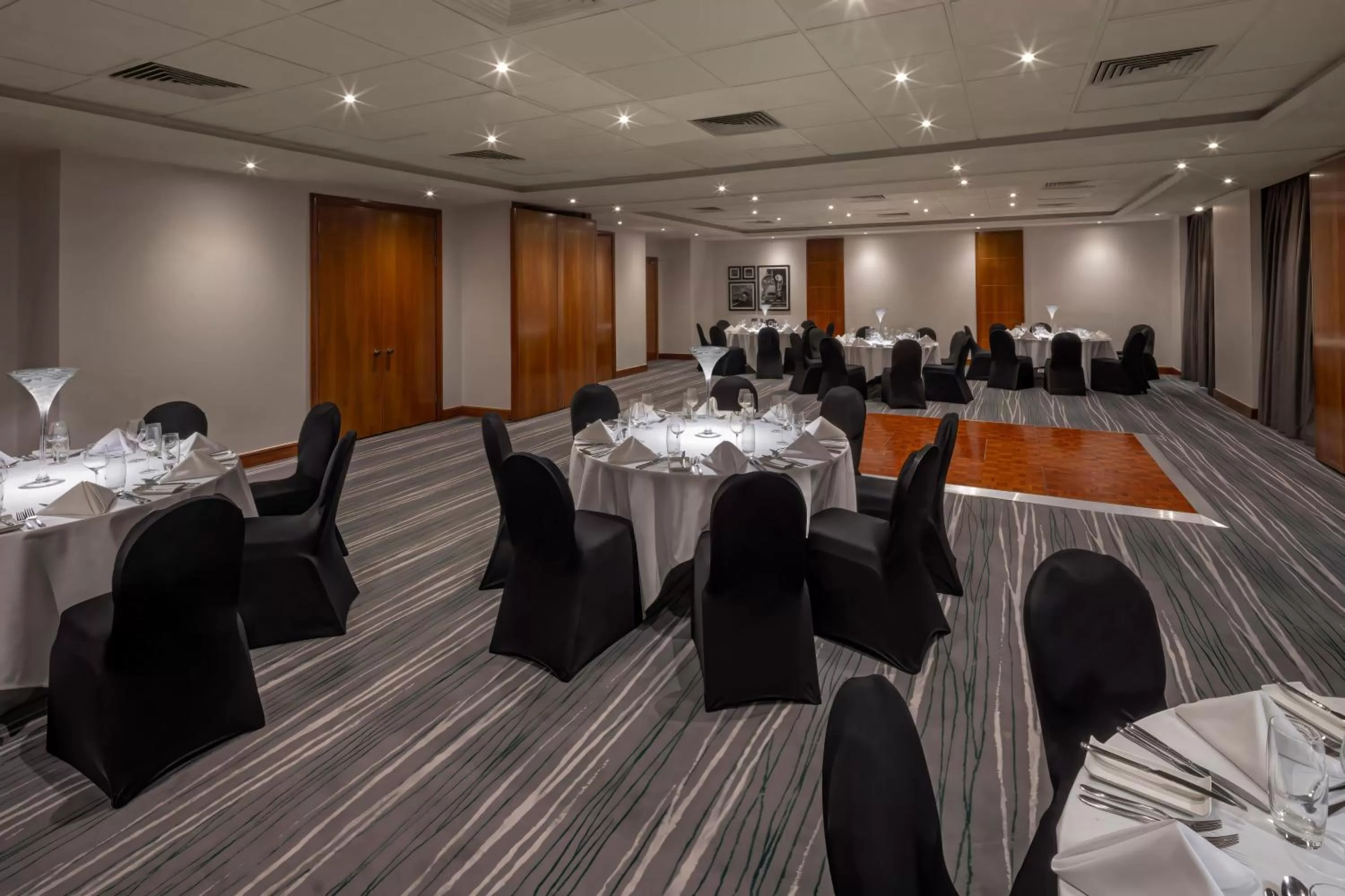Meeting/conference room in Holiday Inn Gloucester - Cheltenham by IHG