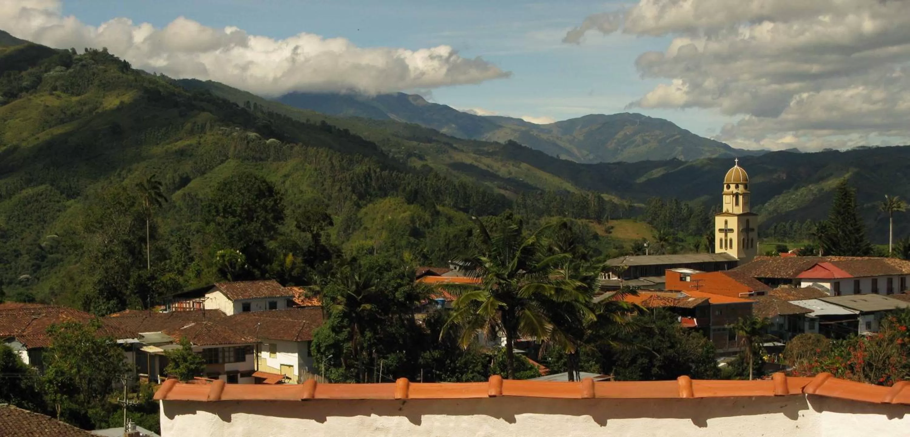 Nearby landmark, Mountain View in Terrazas de Salento