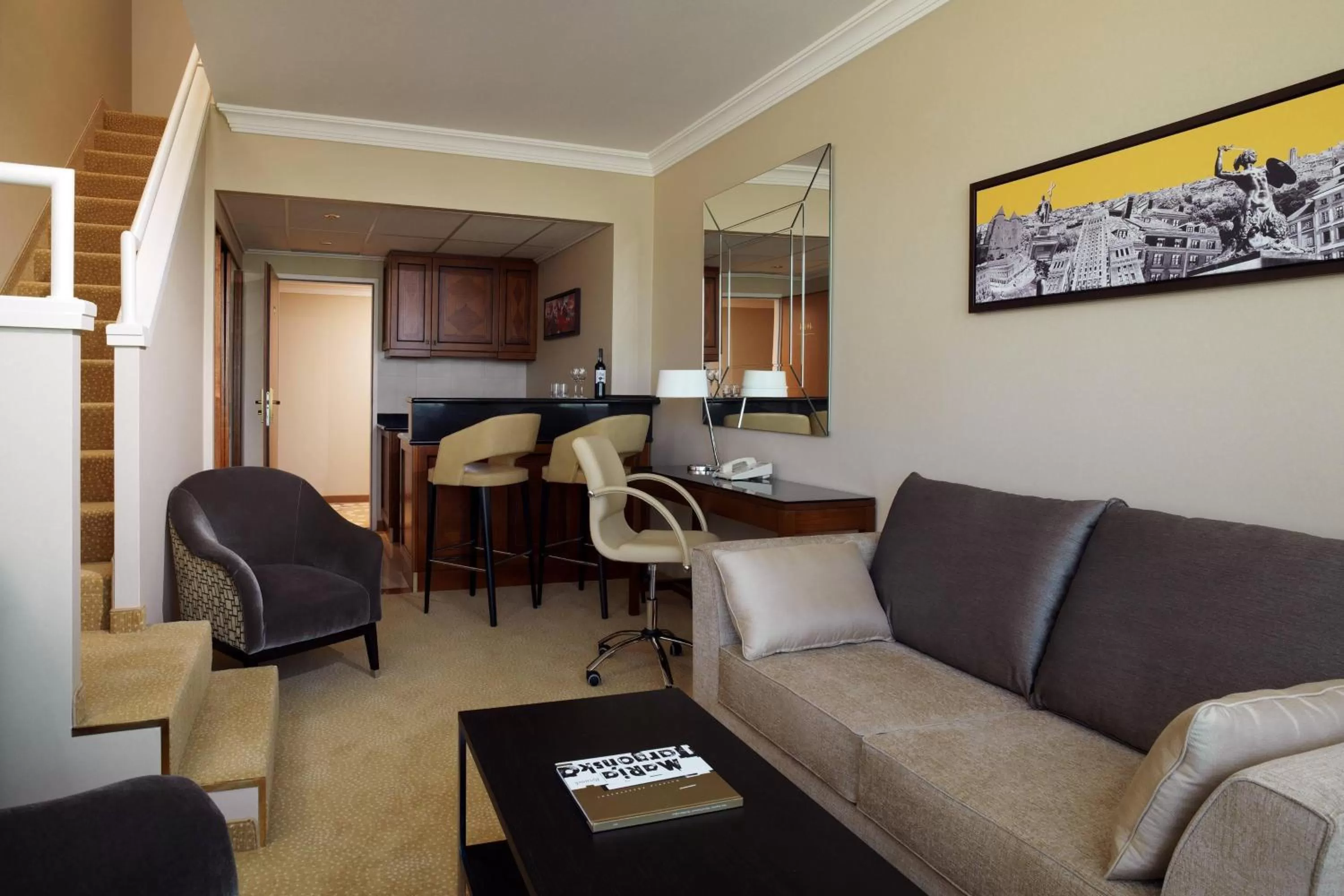 Living room in Warsaw Presidential Hotel