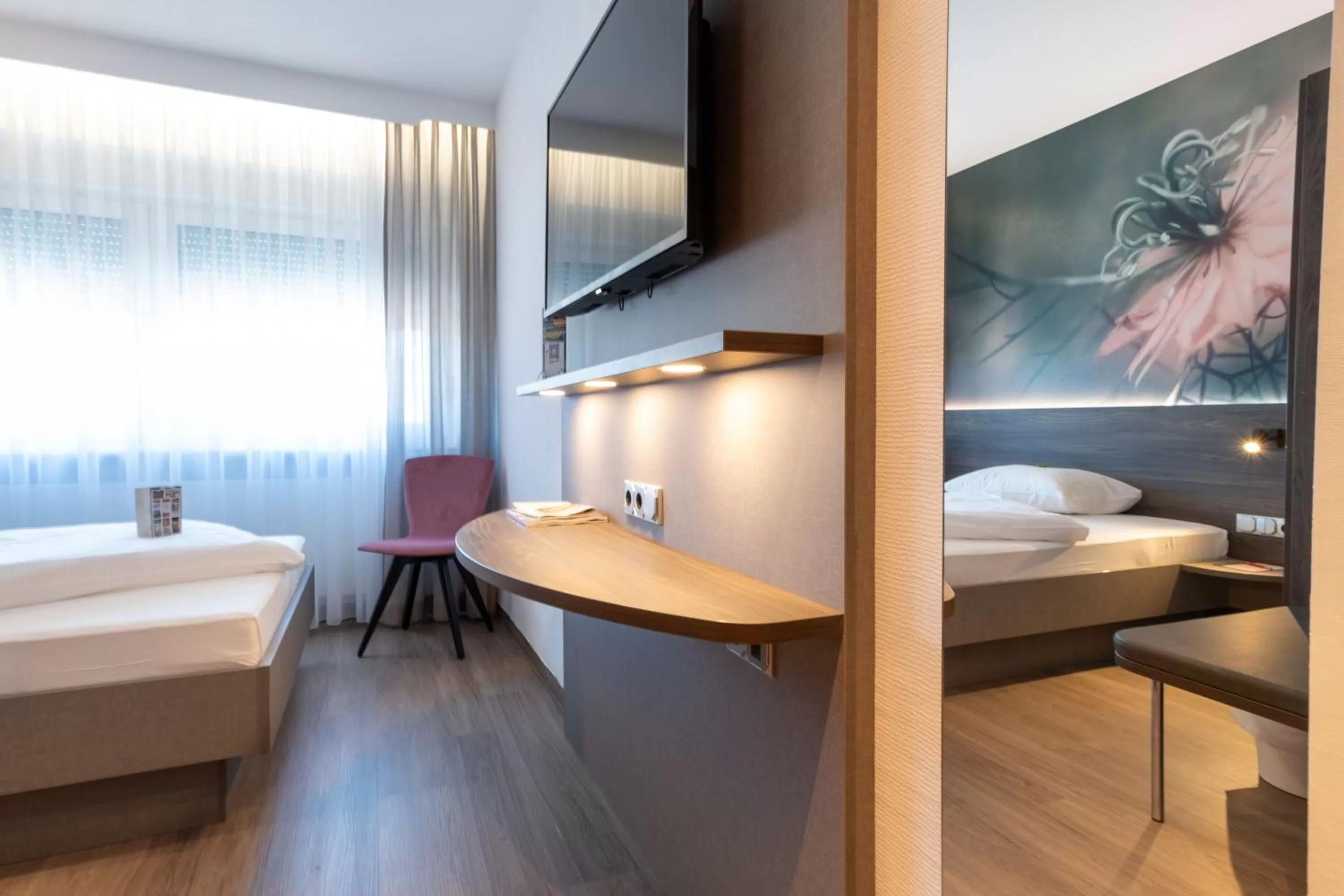 Staff, Bed in ART-Hotel Braun