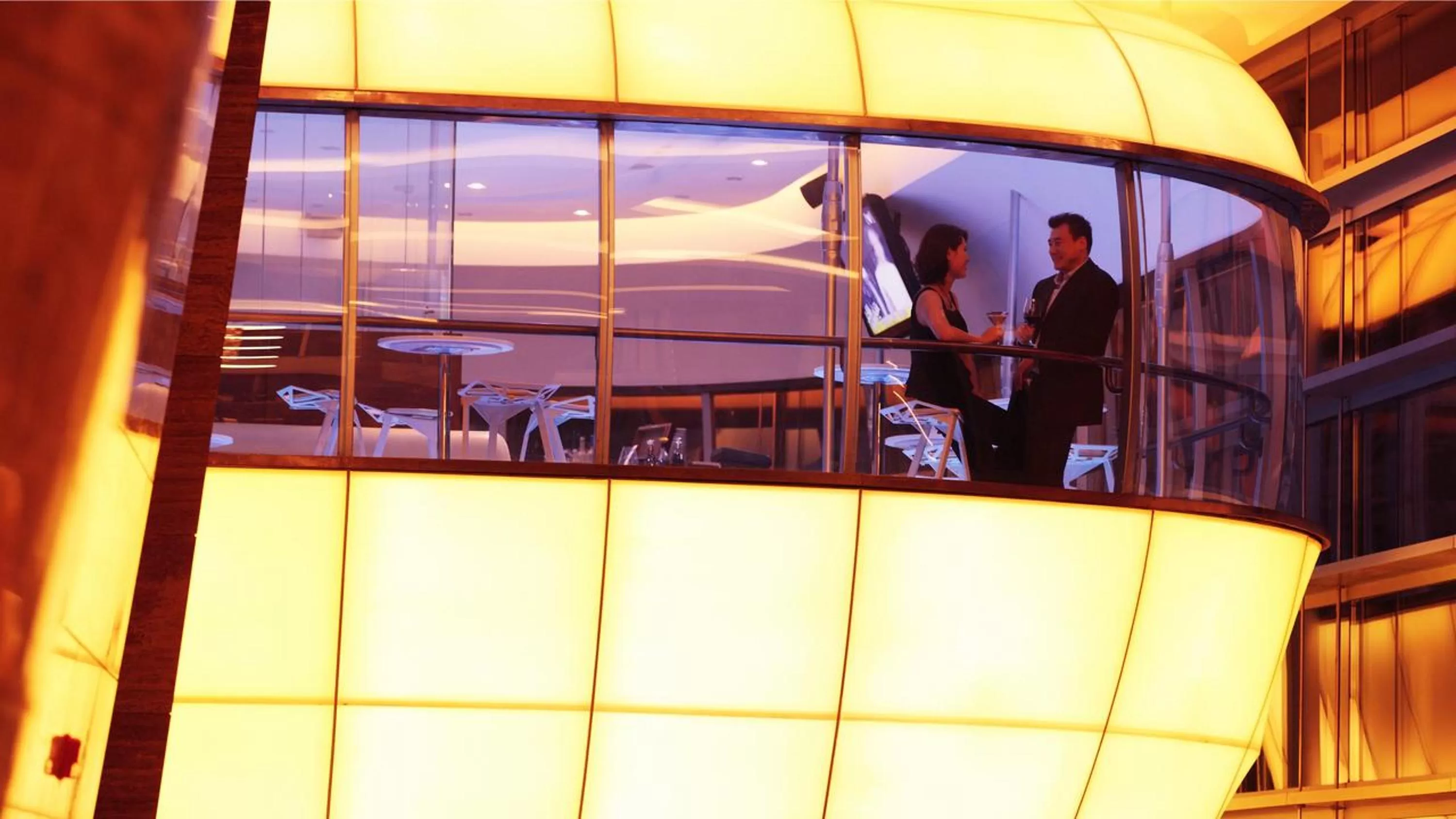 Lounge or bar in InterContinental Nanjing by IHG