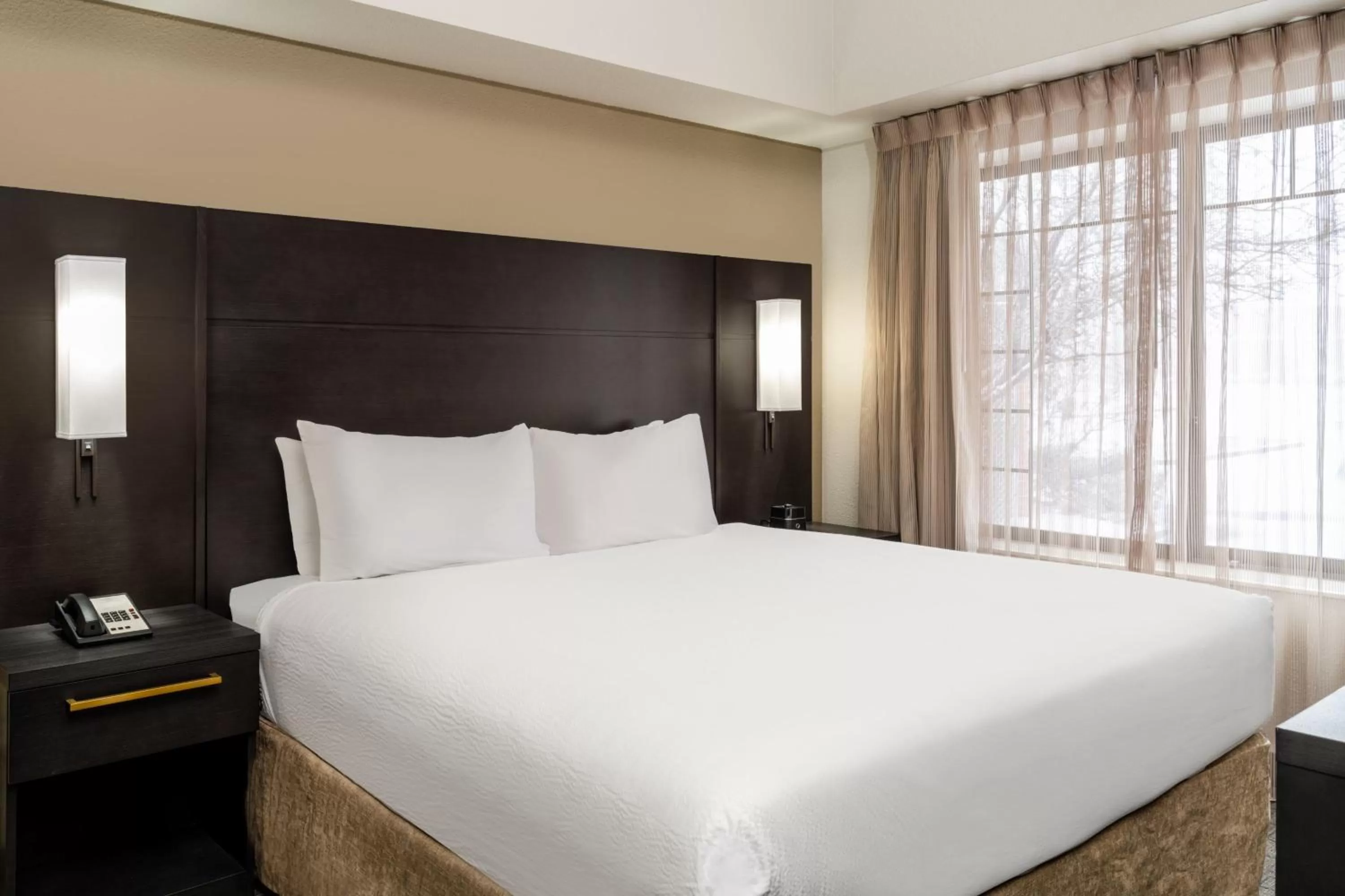 Bedroom, Bed in Residence Inn by Marriott Chicago Oak Brook