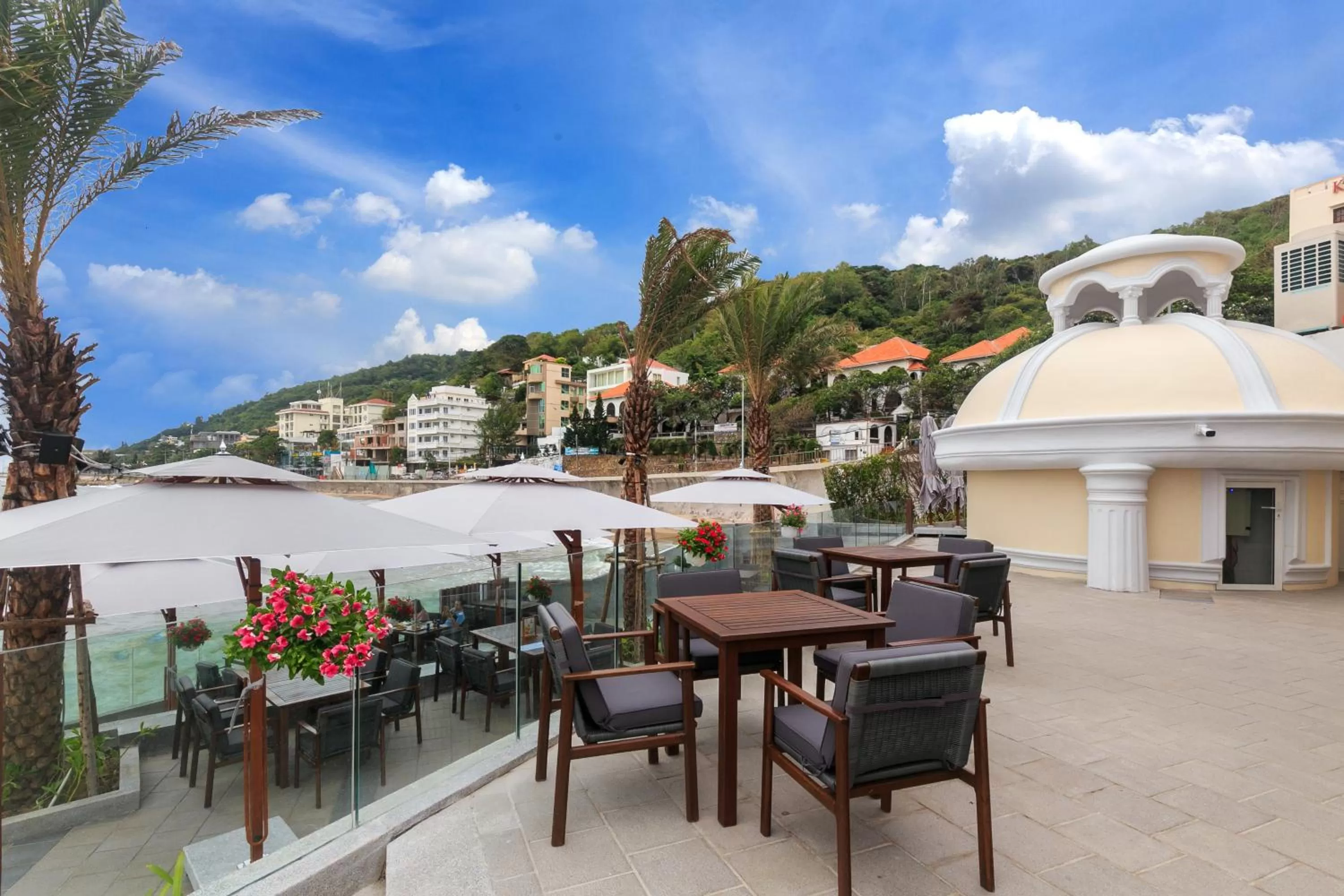 Patio in Marine Hotel & Apartment