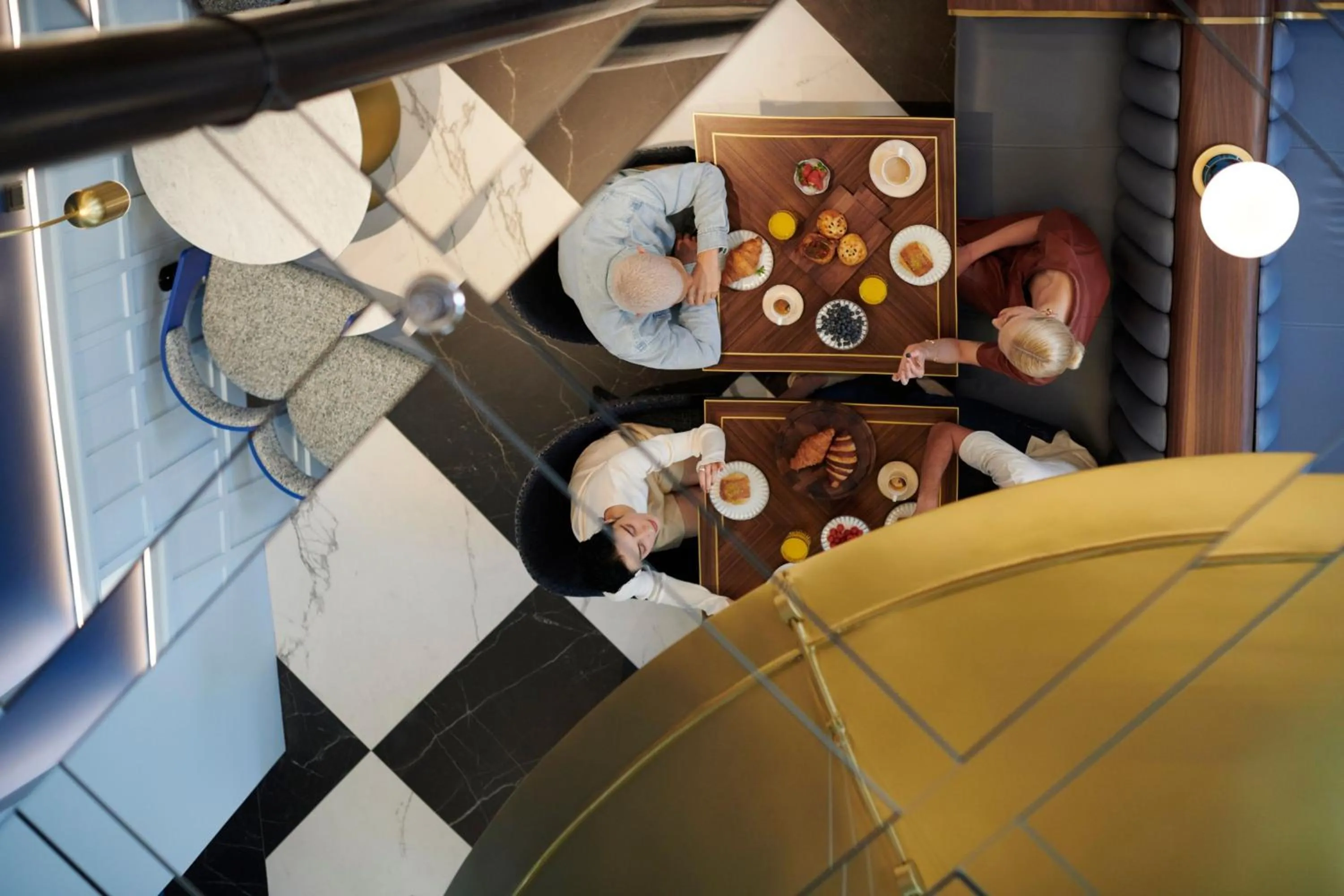 Restaurant/places to eat in W Budapest