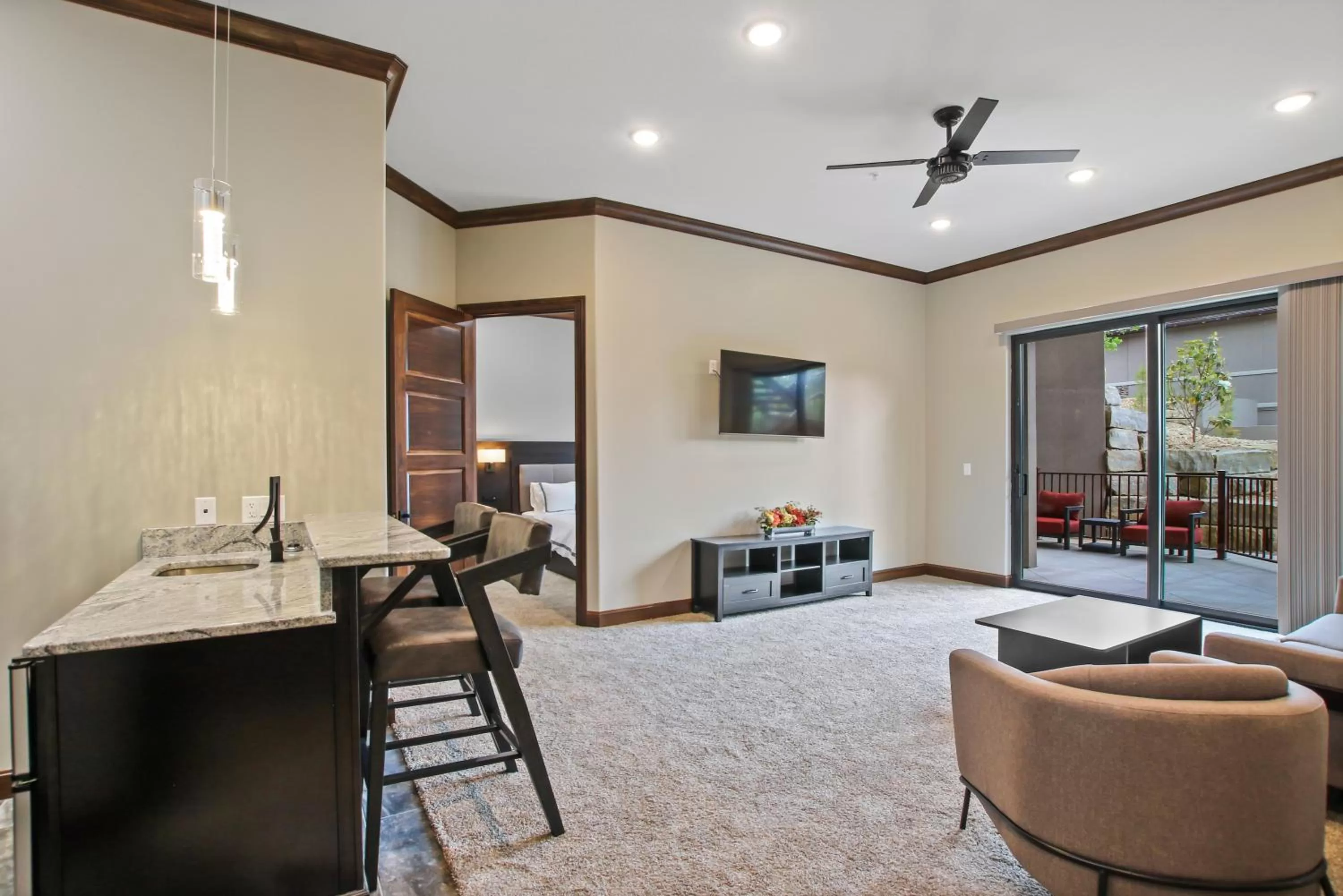 Living room in The Resort at Lake of the Ozarks