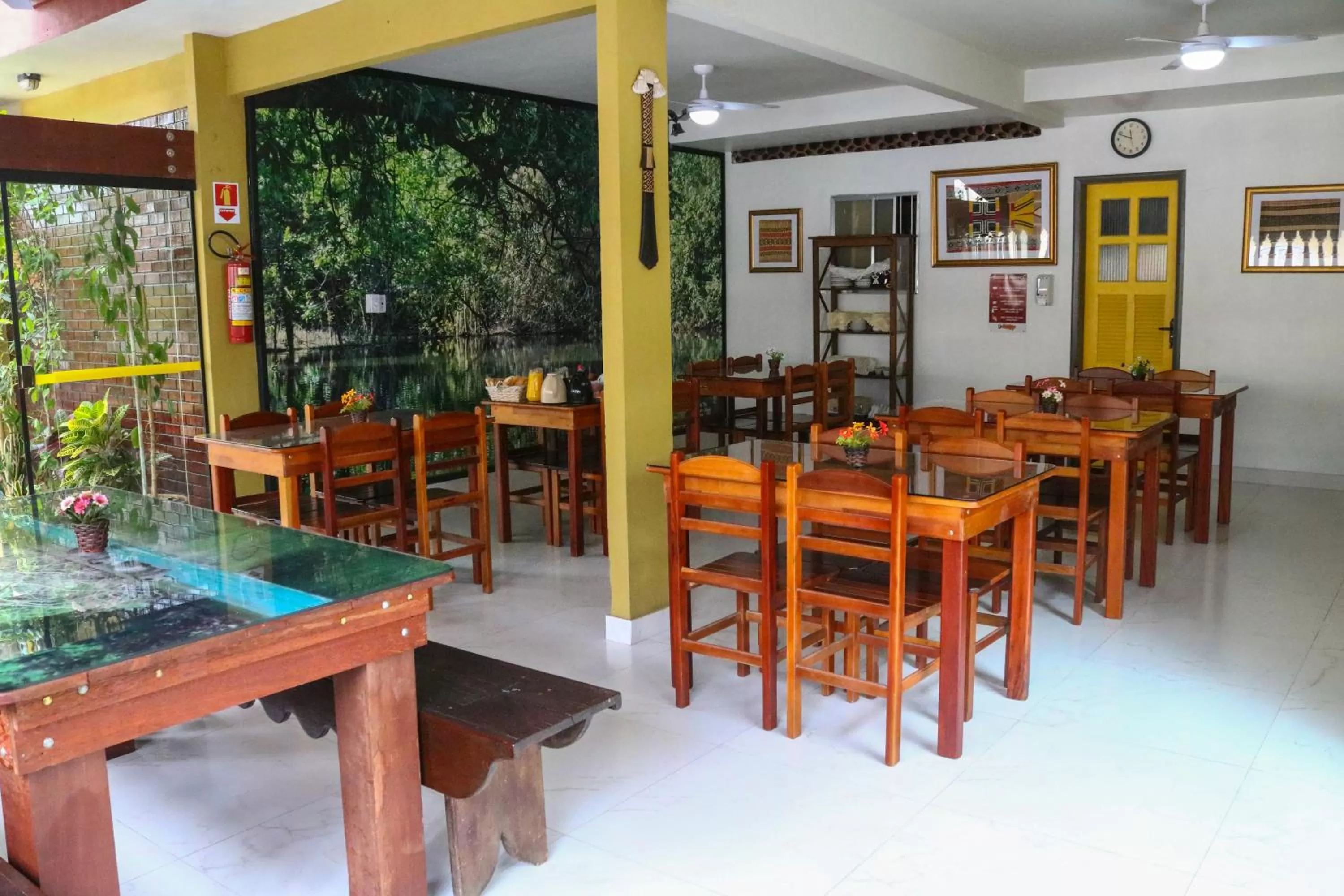 Restaurant/Places to Eat in Pousada Do Suiá