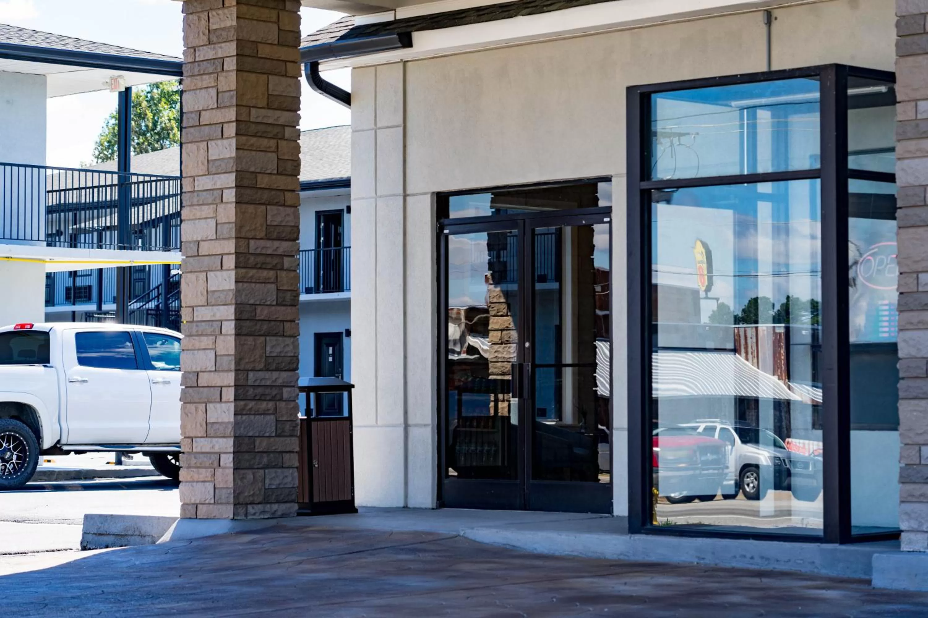 Facade/entrance in Stay Express Inn Chattanooga