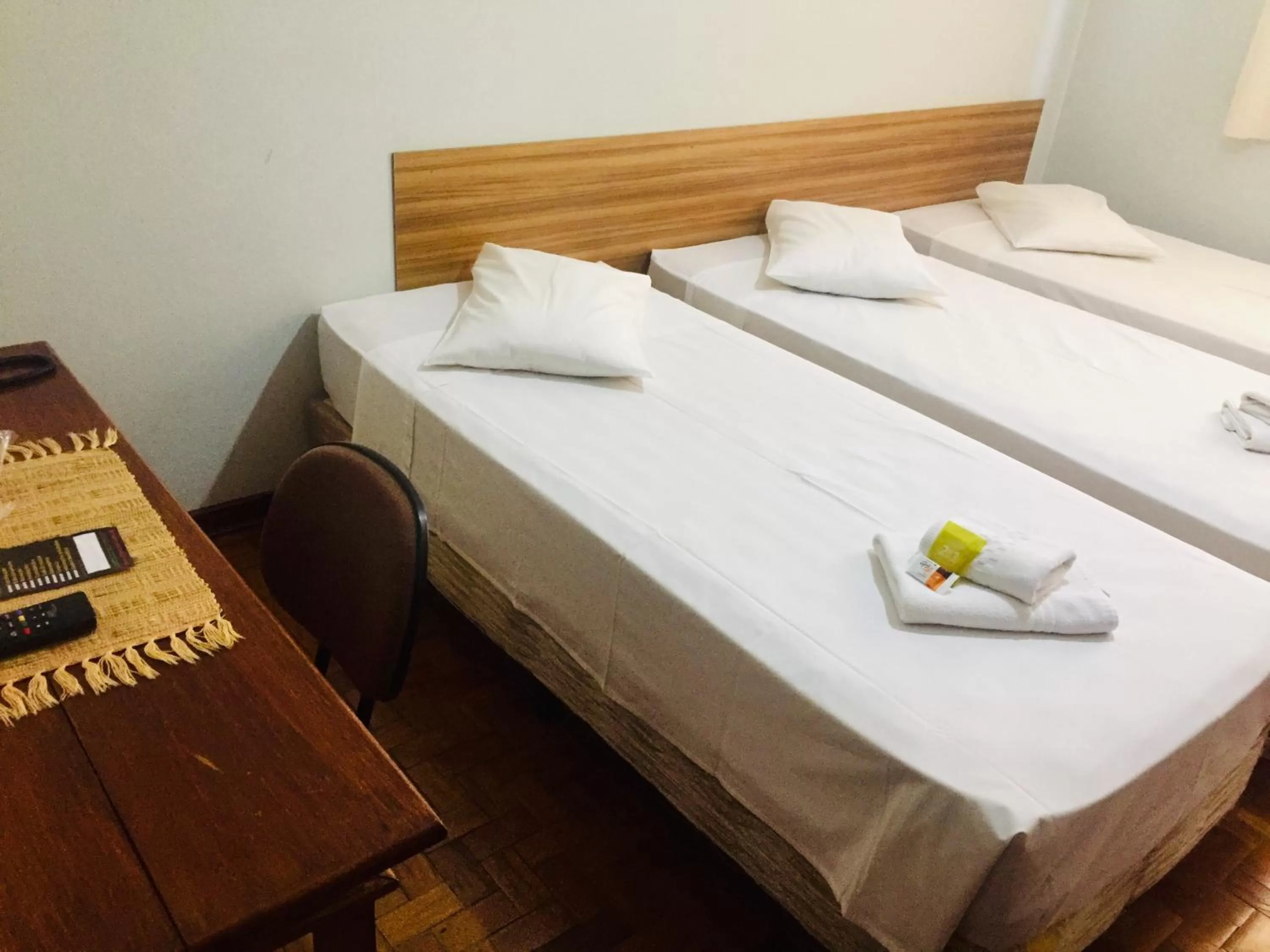 Photo of the whole room, Bed in Libero Hotel
