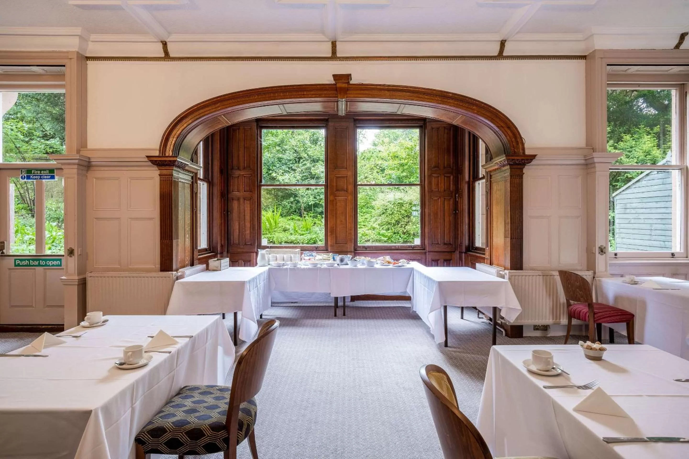 Restaurant/places to eat in Makeney Hall Hotel