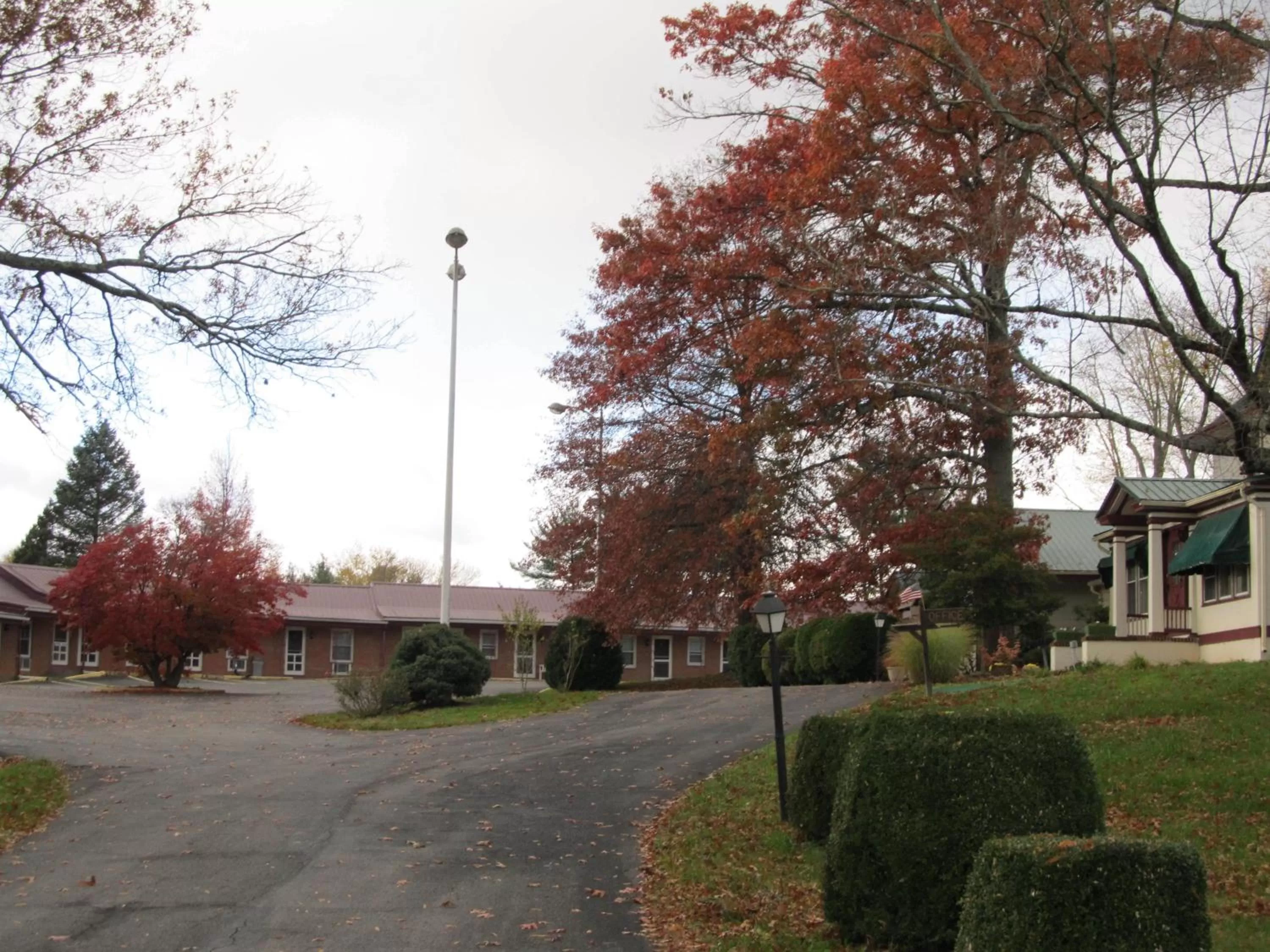 Natural landscape, Property Building in Hancock Motel