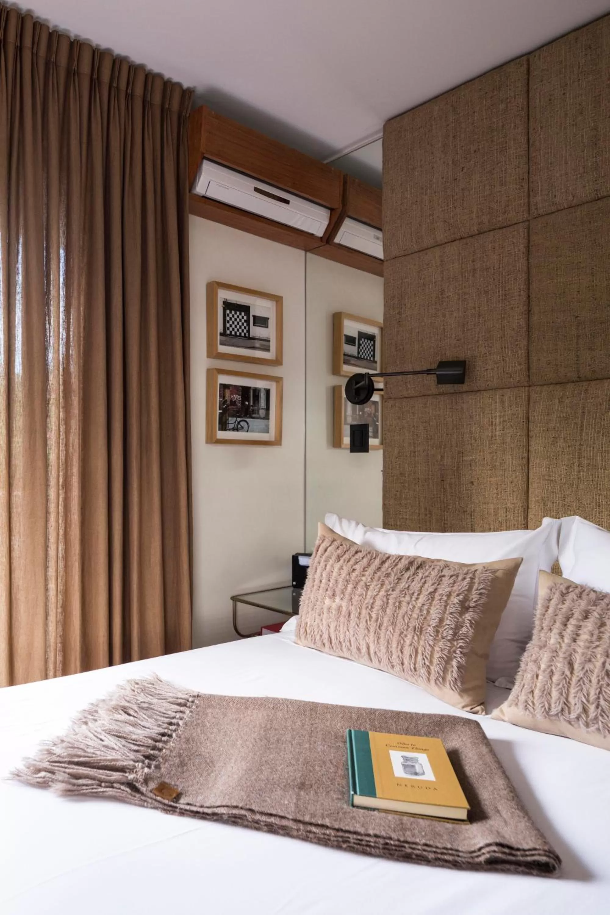 Bed in Maison Italia 1029