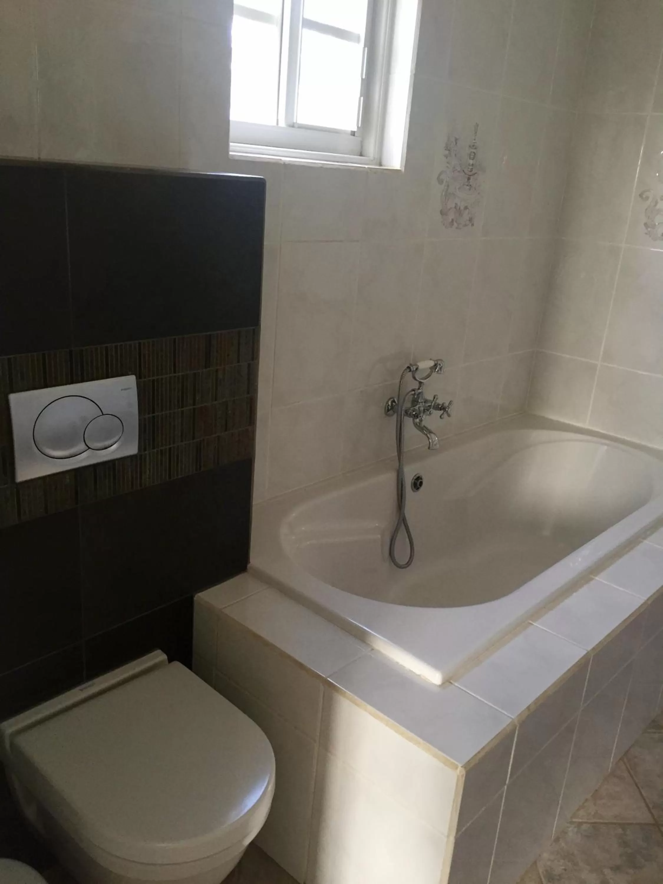 Bathroom in La Felicidad