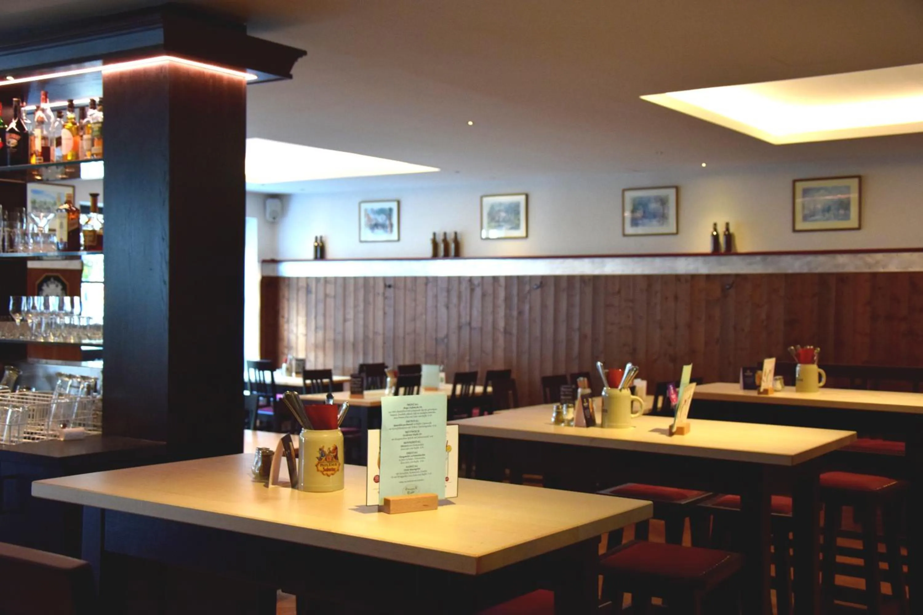 Restaurant/places to eat in Hotel Roter Löwe