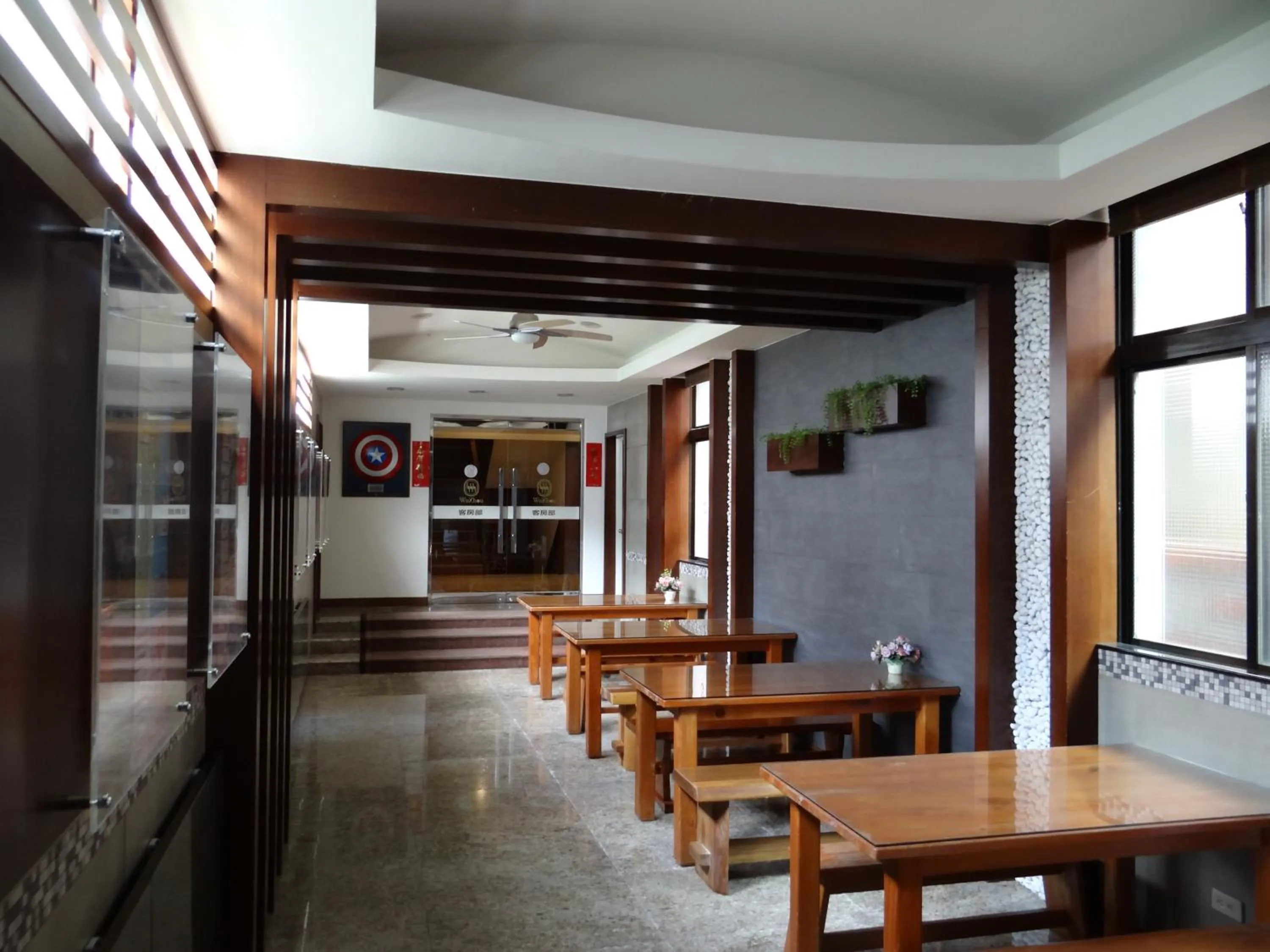 Restaurant/places to eat in Wuzhou Hotel