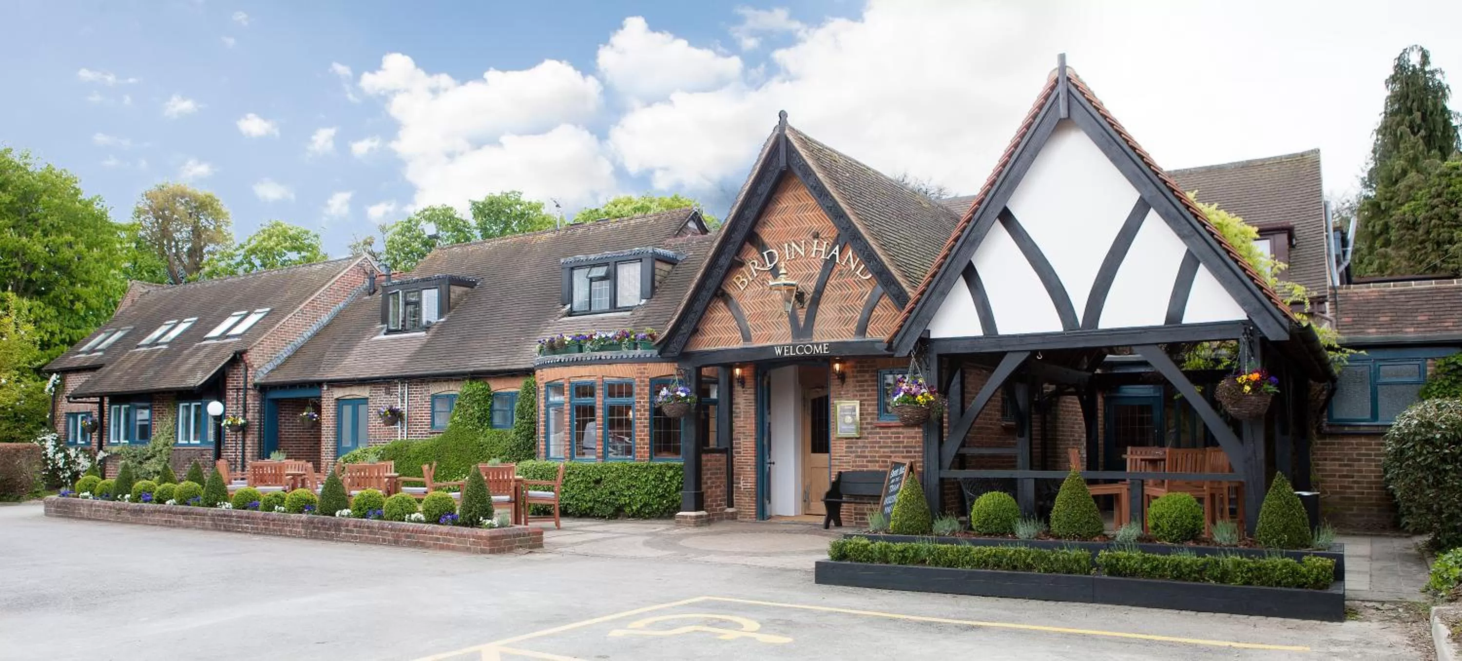 Property building in The Bird In Hand