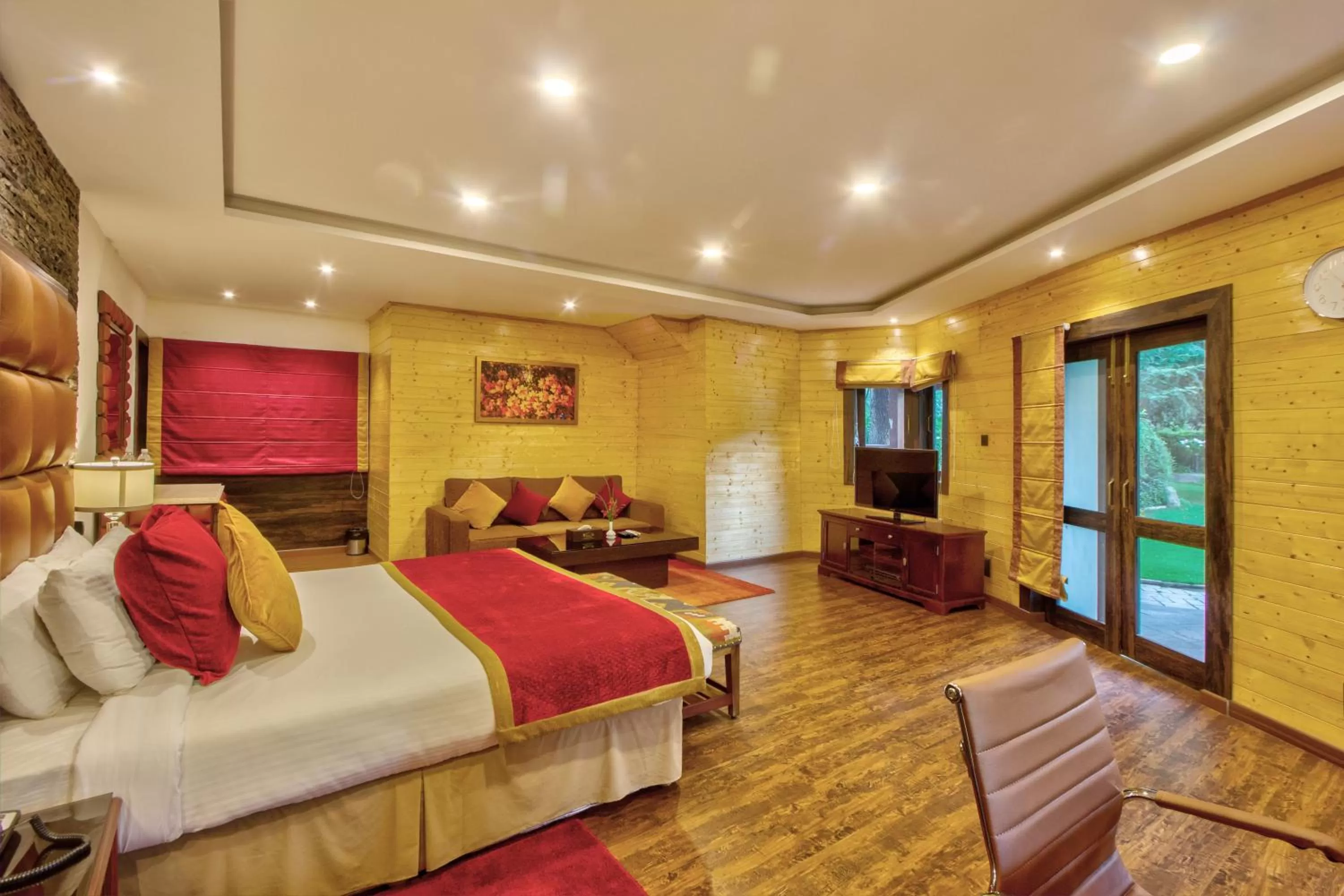 Bedroom, Bed in Span Resort and Spa, Manali