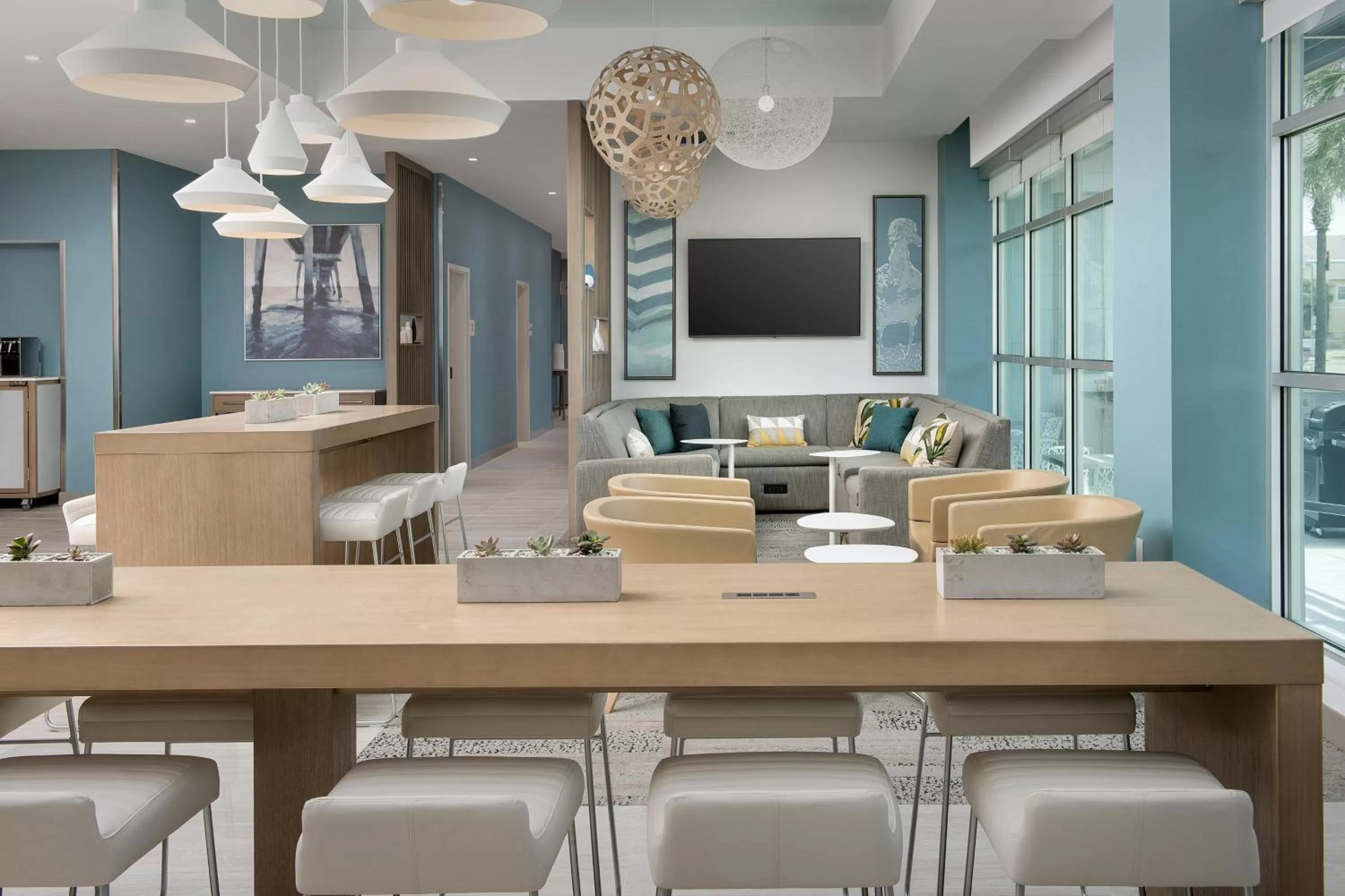 Lobby or reception in Element Jacksonville Beach