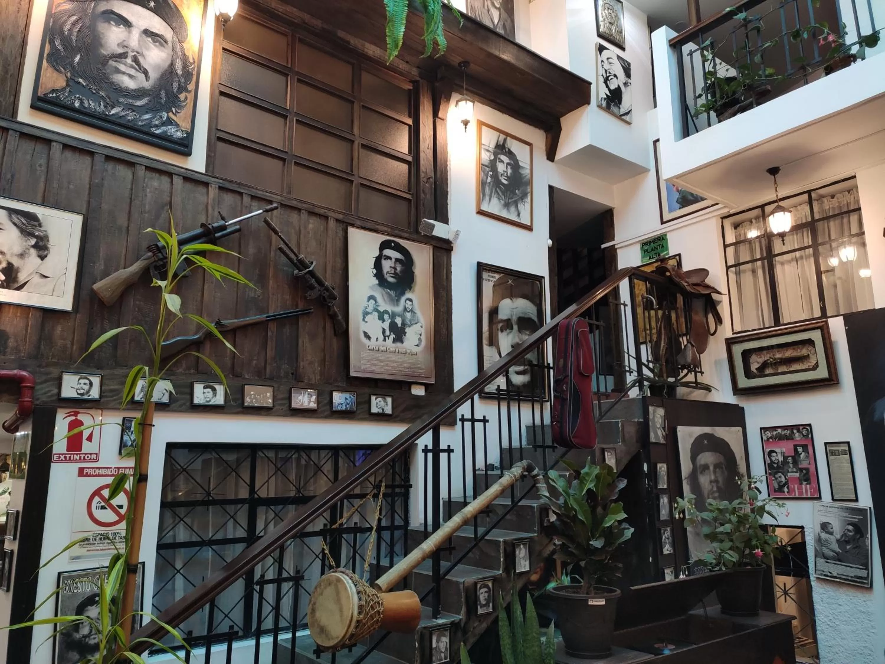 Lobby/Reception in Hotel el Che No apto para corruptos