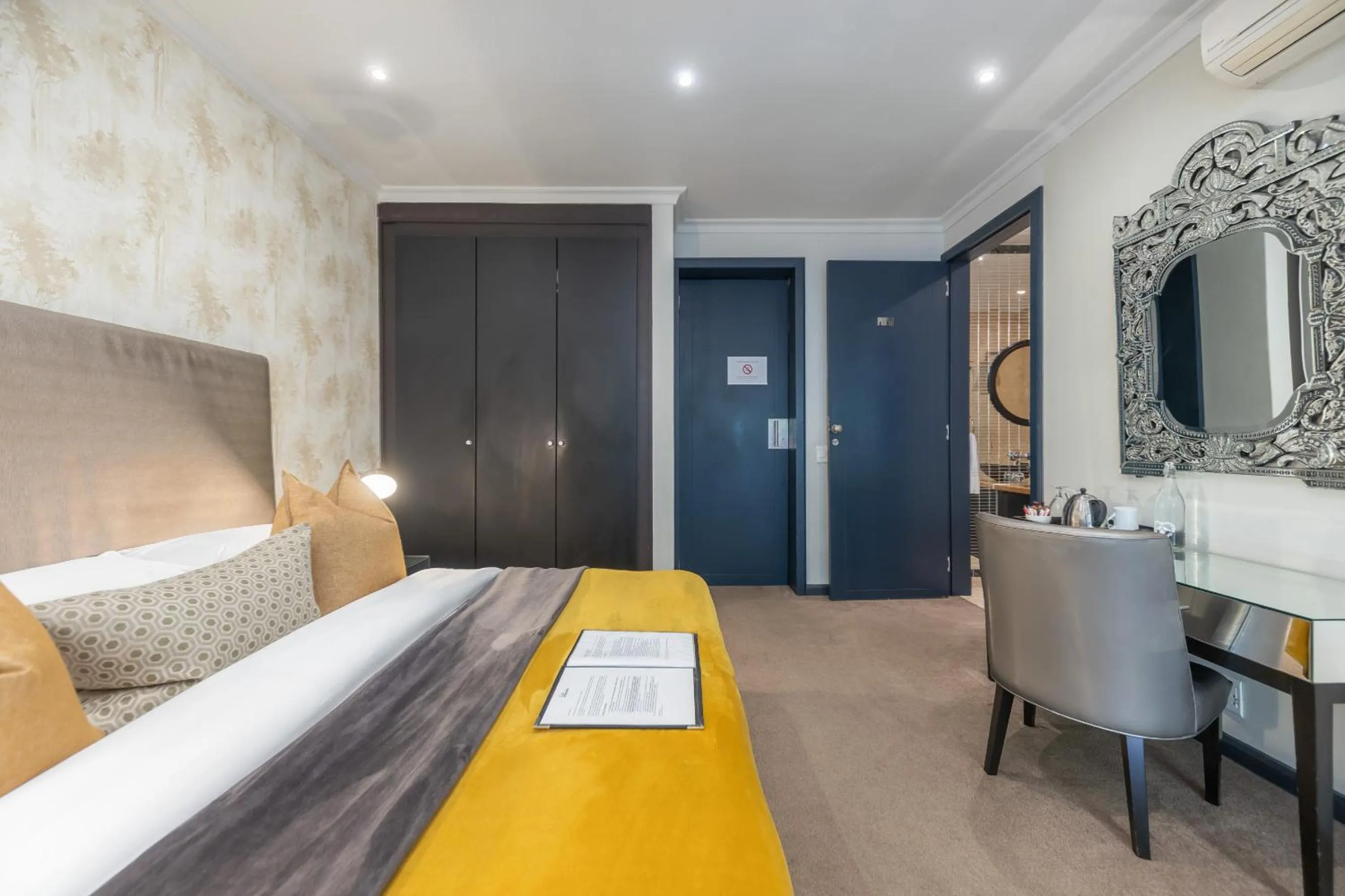 Bed in O on Kloof Boutique Hotel & Spa