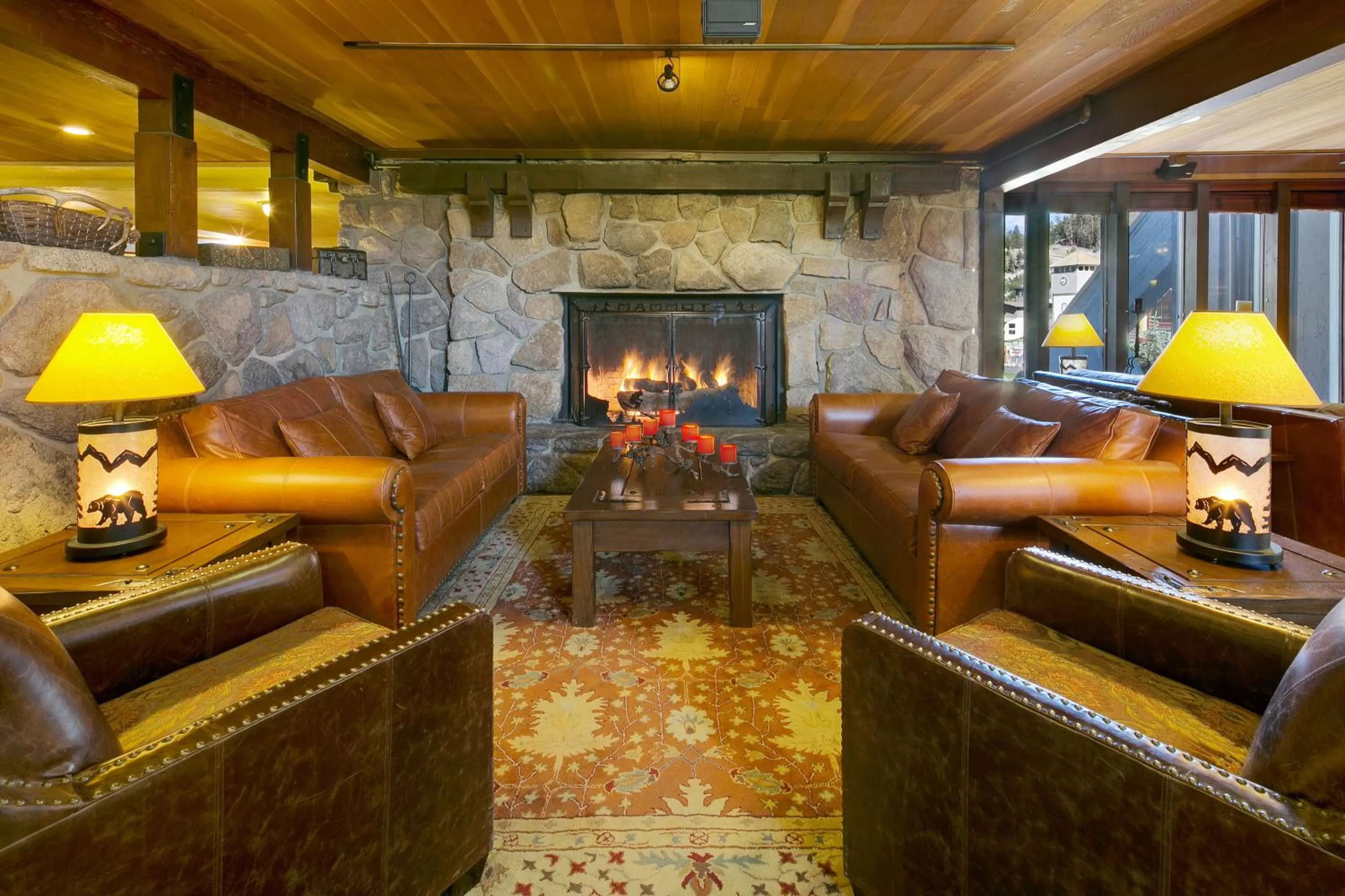 Lobby or reception in Mammoth Mountain Inn