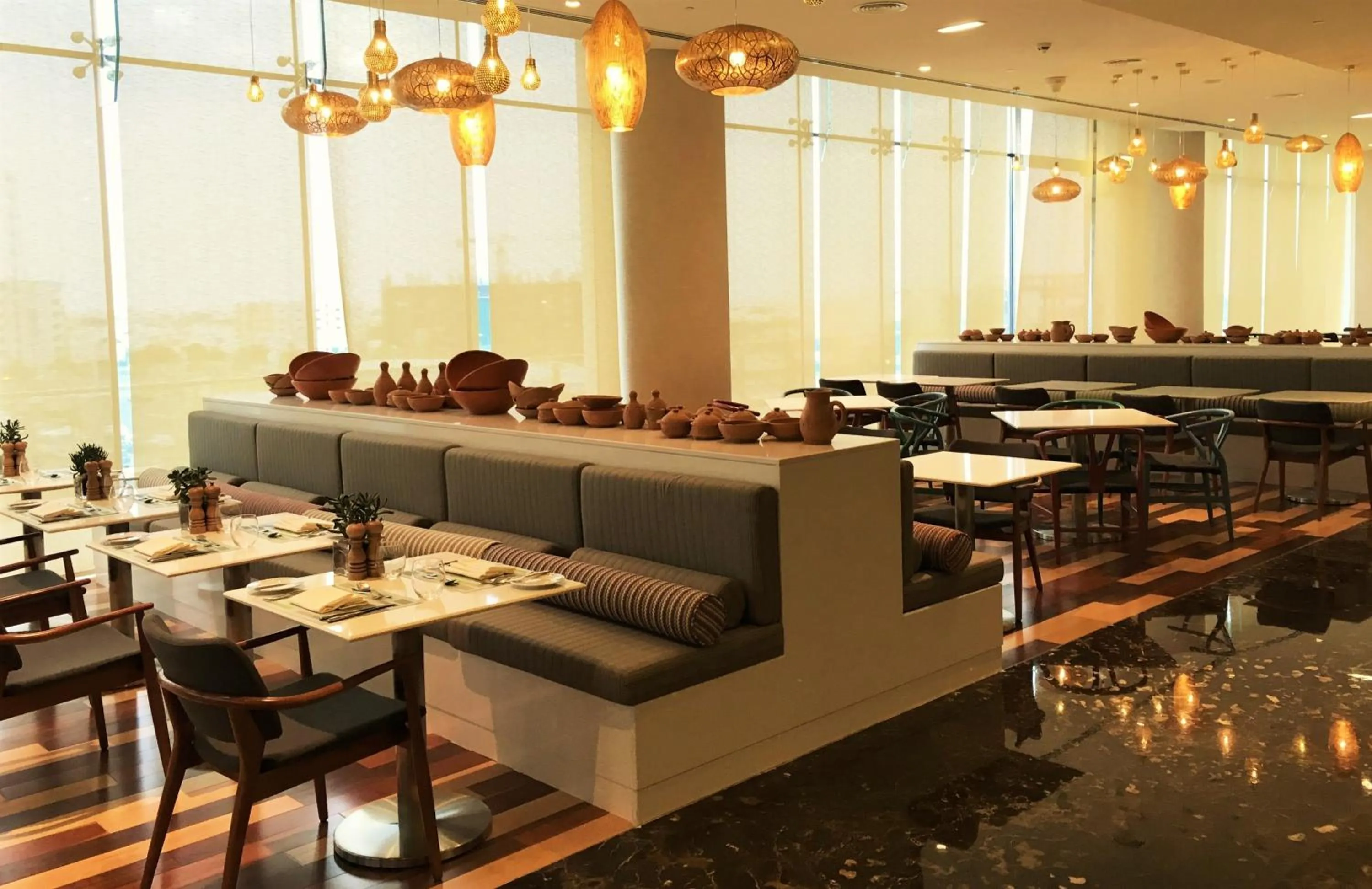 Restaurant/places to eat in Grand Millennium Muscat