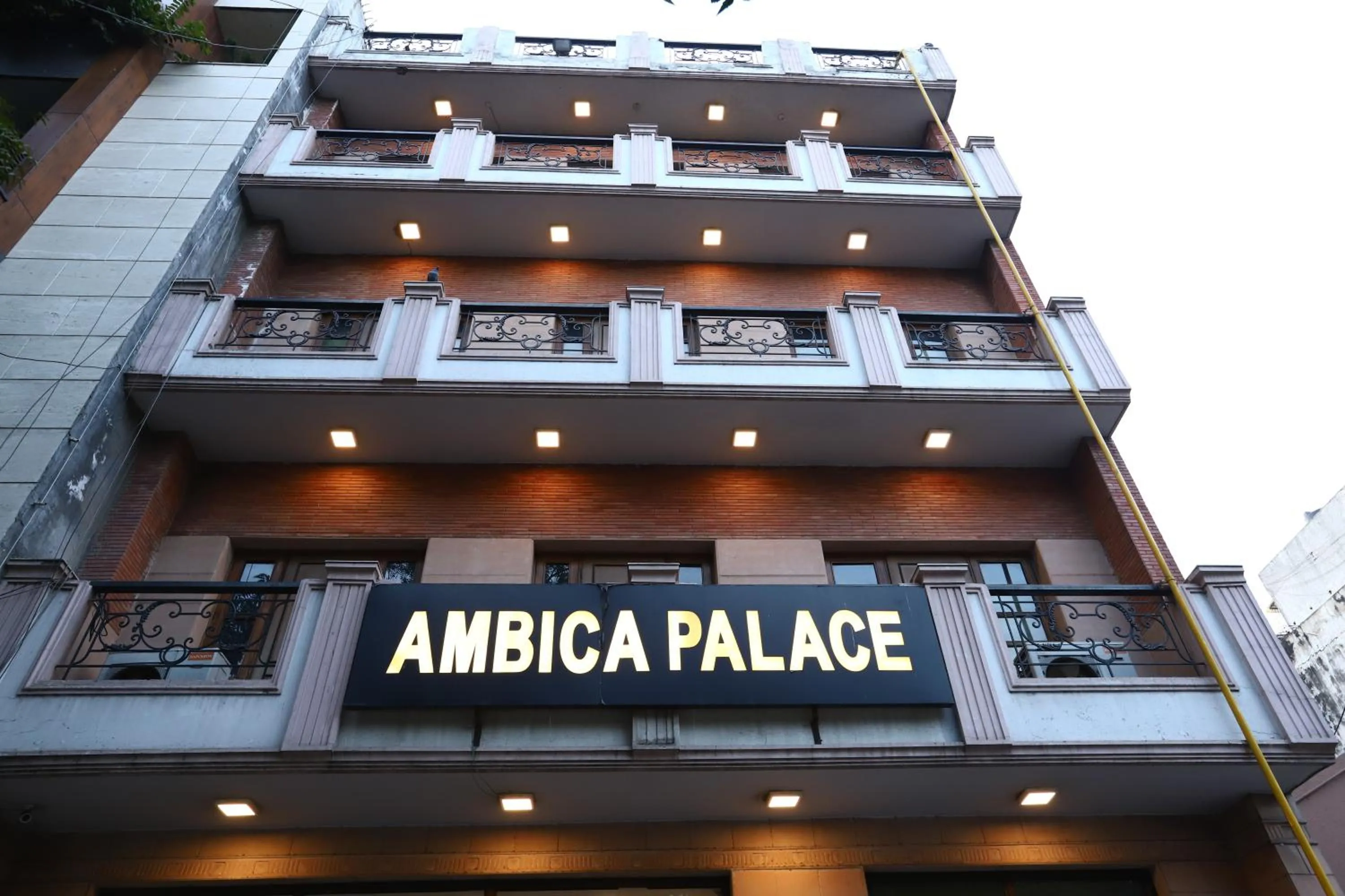 Hotel Ambica Palace AIIMS New Delhi - Couple Friendly Local ID Accepted