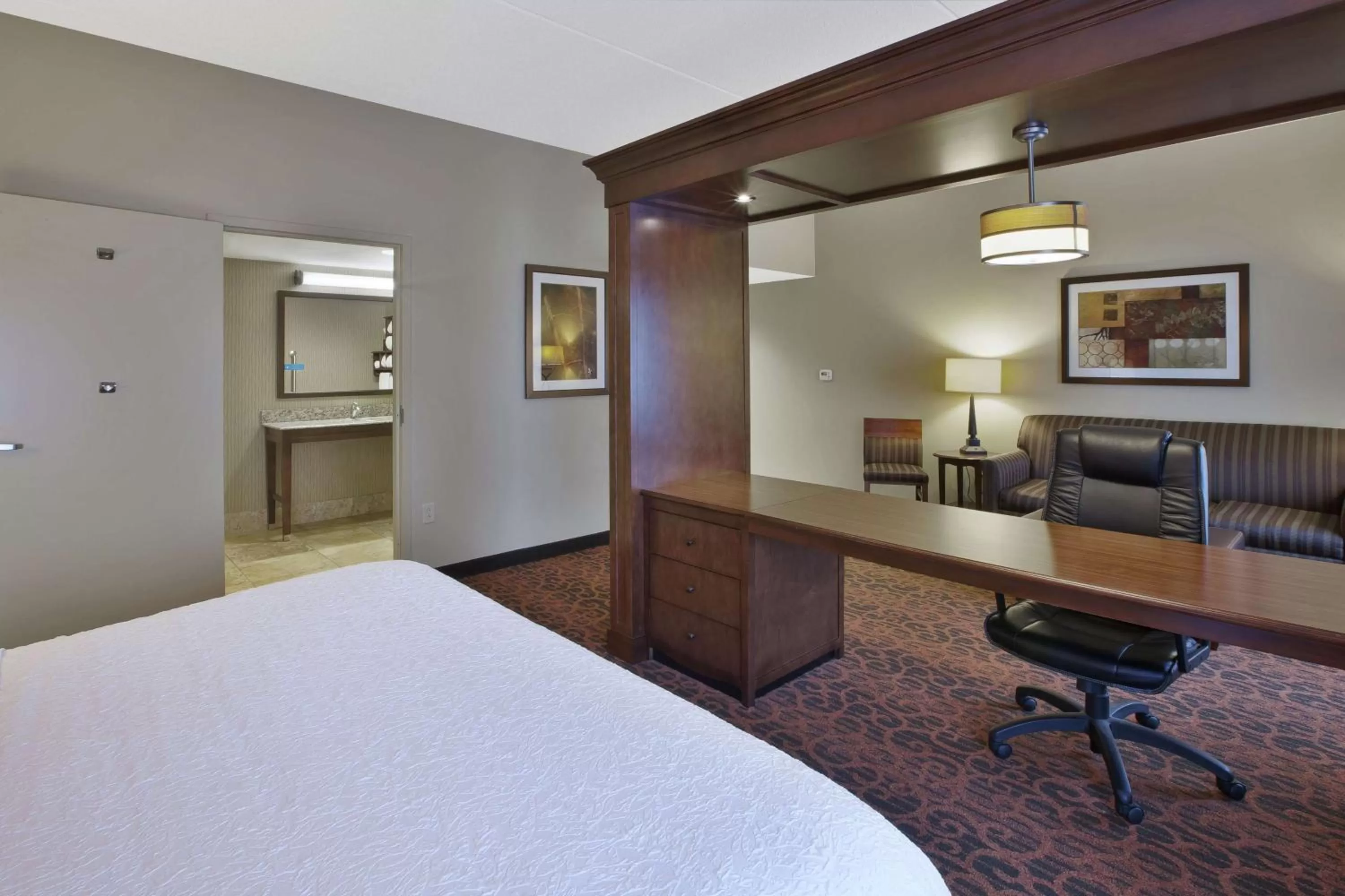 Bedroom, Bed in Hampton Inn Brockport