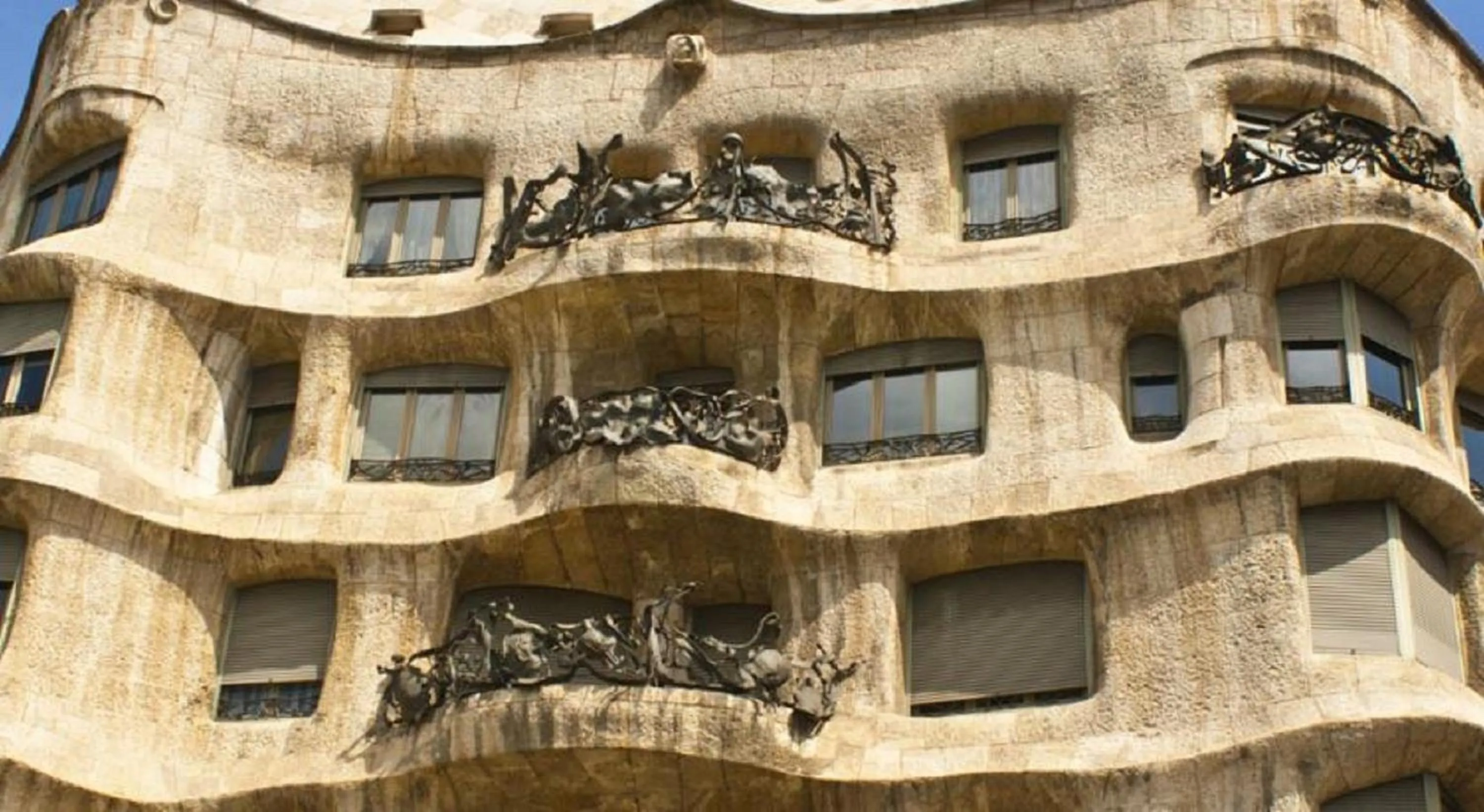 Neighbourhood in Apartments Sixtyfour