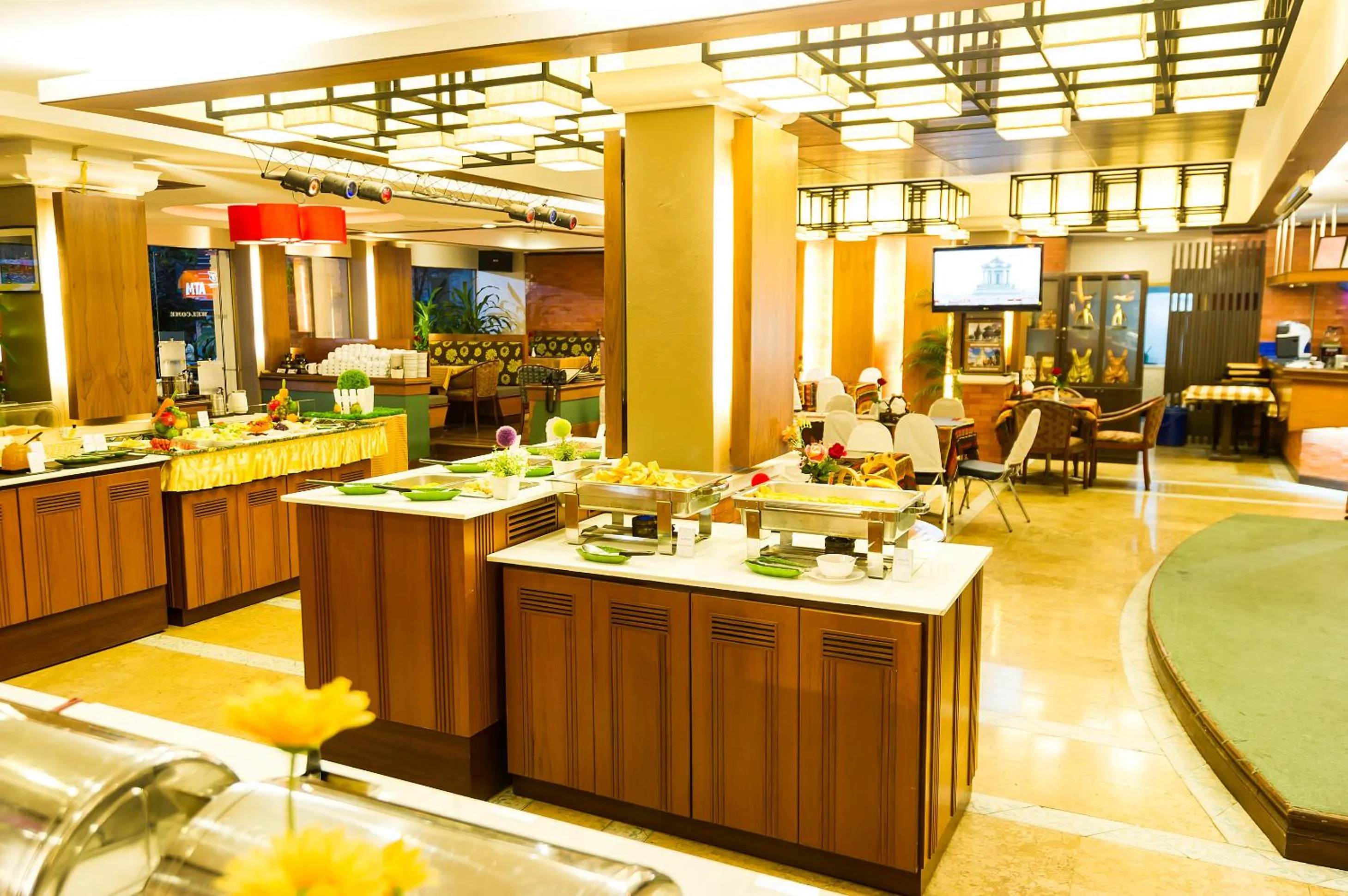 Restaurant/places to eat in Chiangmai Gate Hotel