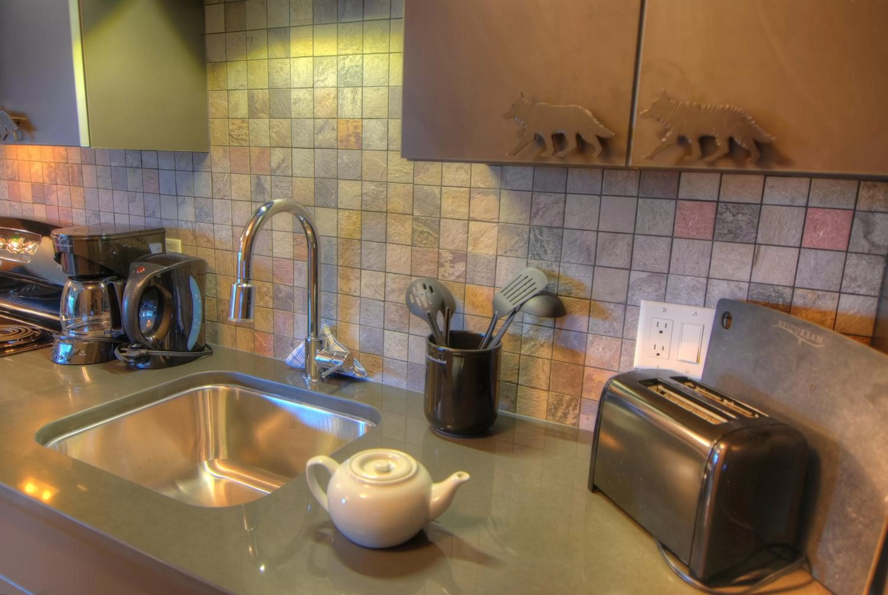 Kitchen or kitchenette in Banff Rocky Mountain Resort