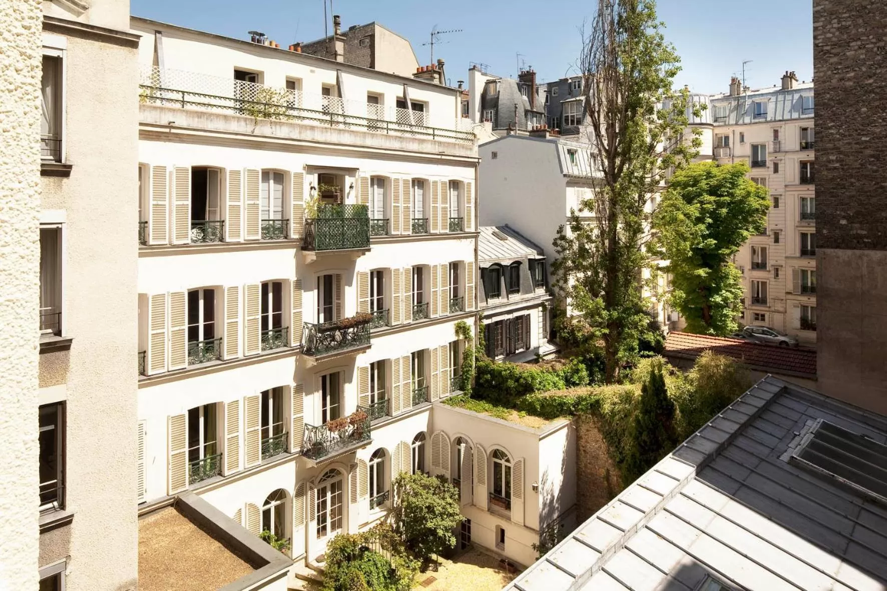 Day in Hotel Residence Foch