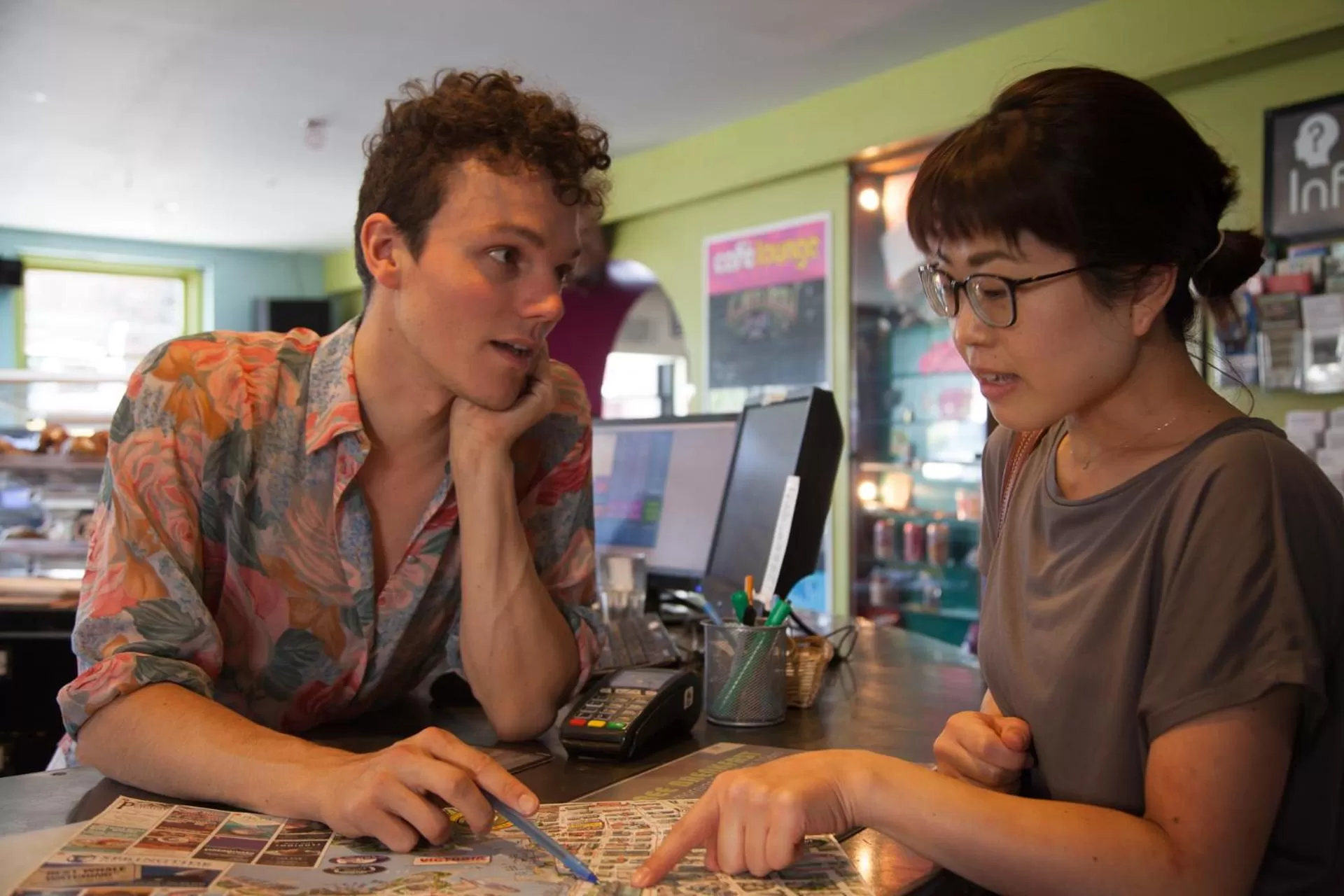 Staff in Ocean Island Inn | Backpackers | Suites